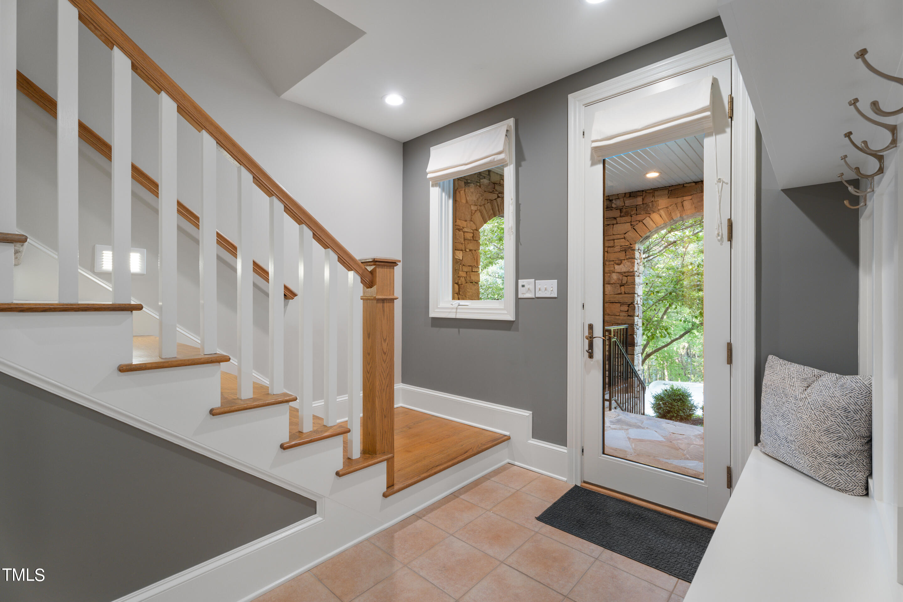32430 Archdale