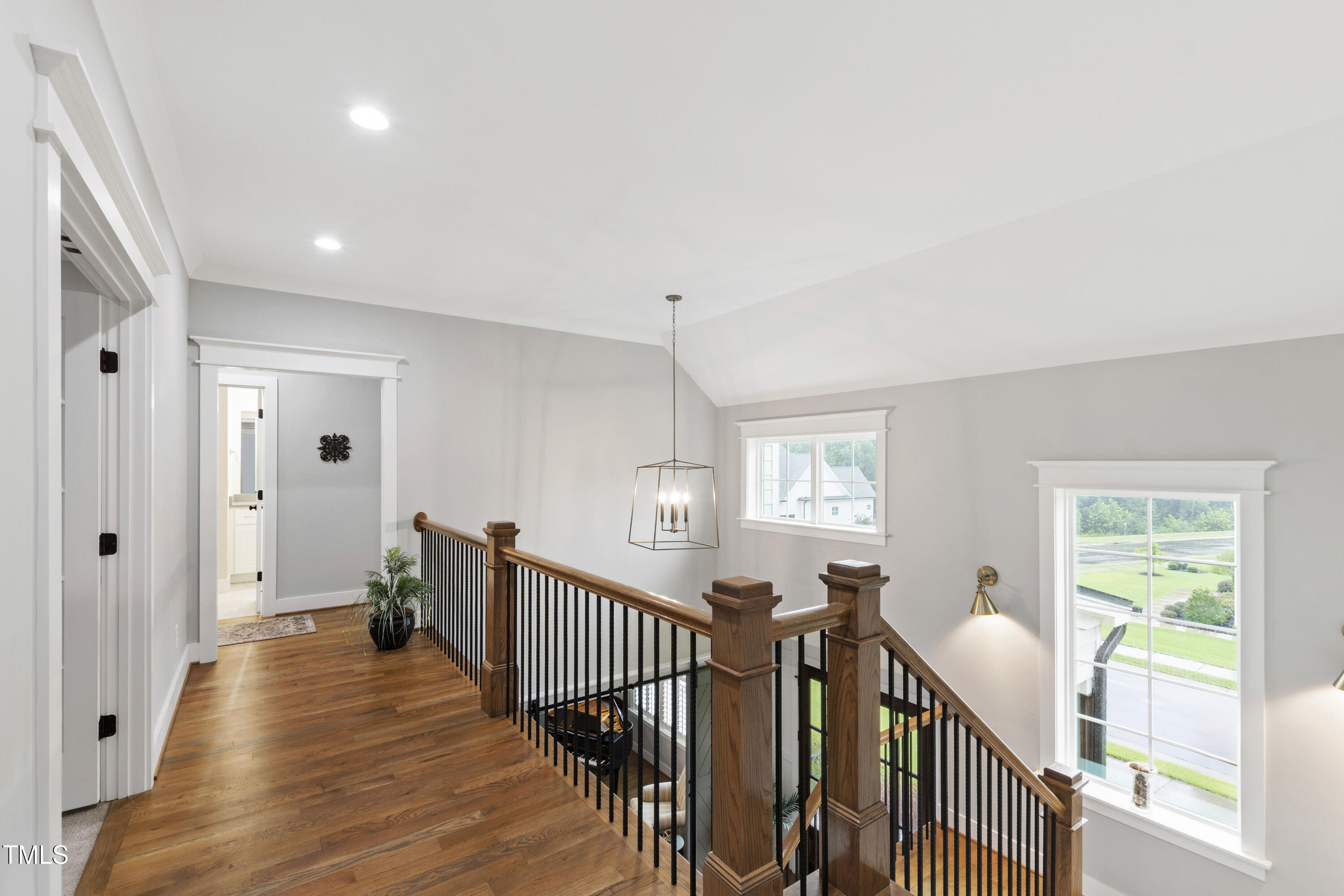 713 Brownwich Street