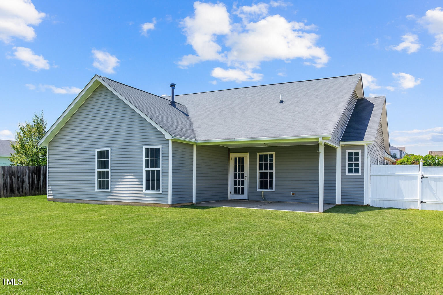 2153 Hunting Bow Drive