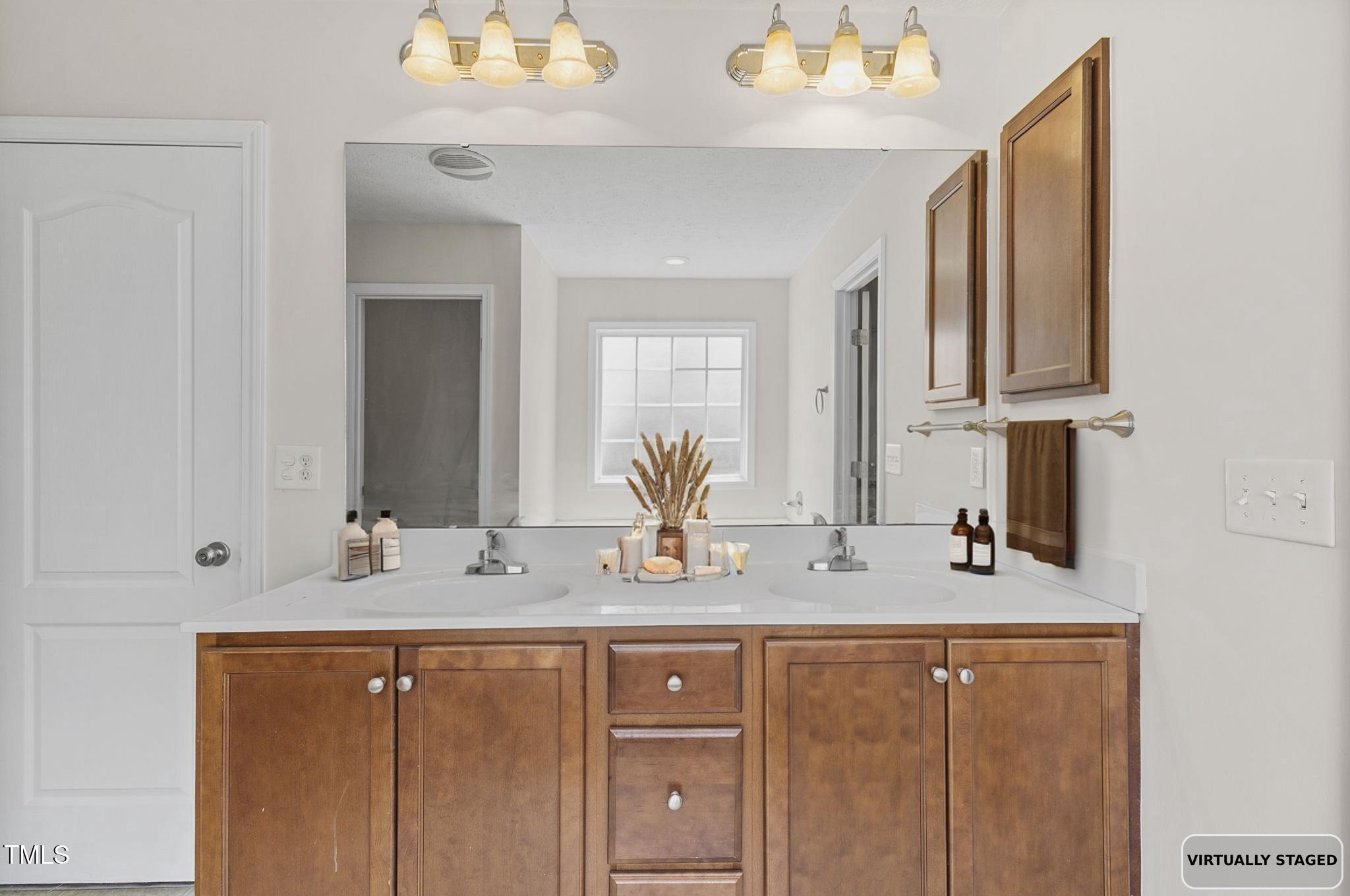 2153 Hunting Bow Drive