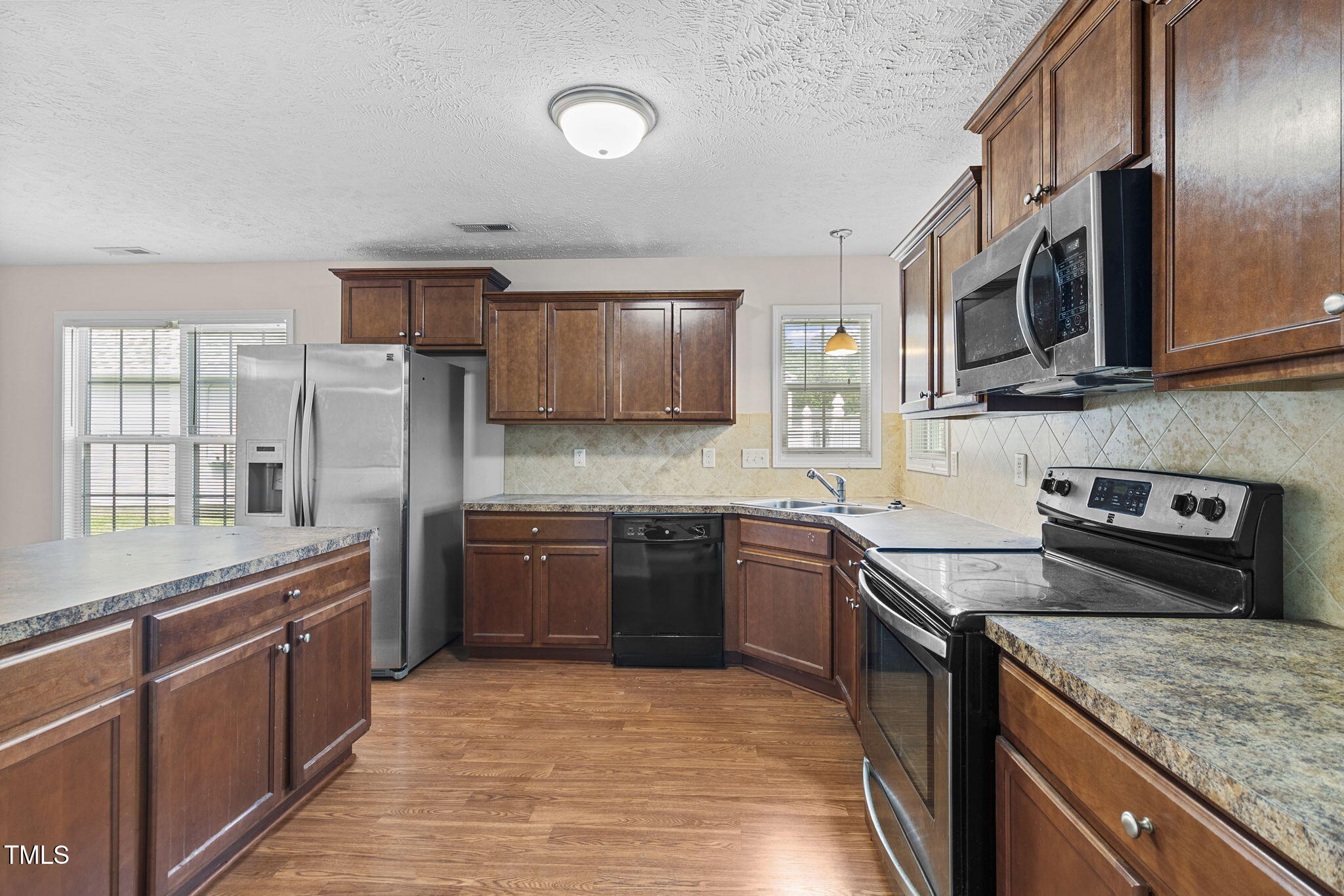 2153 Hunting Bow Drive