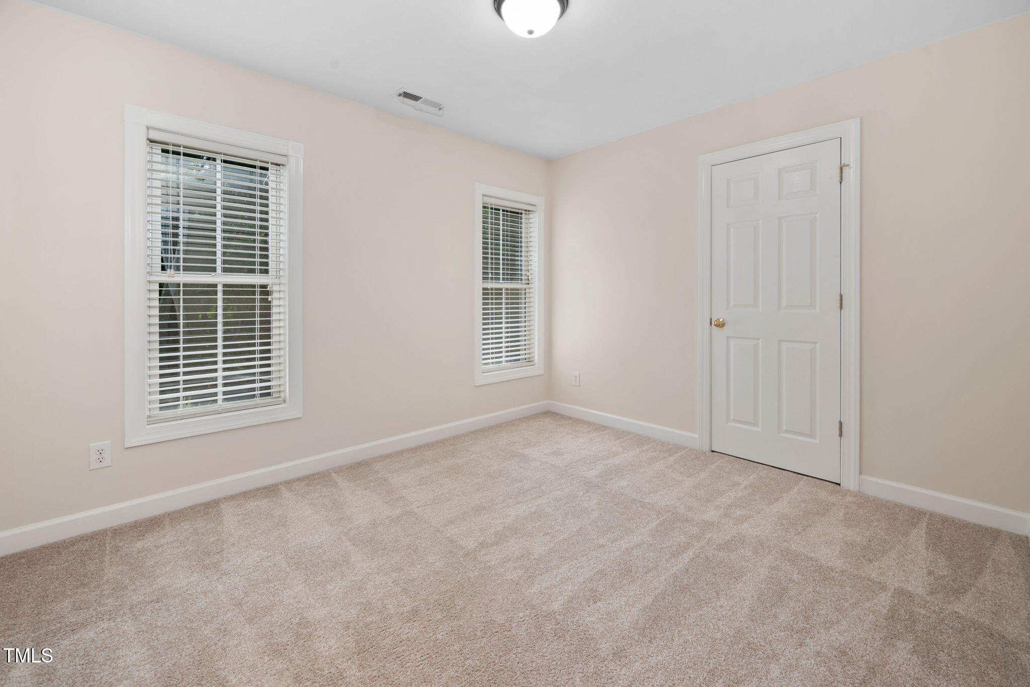1212 Applethorn Drive