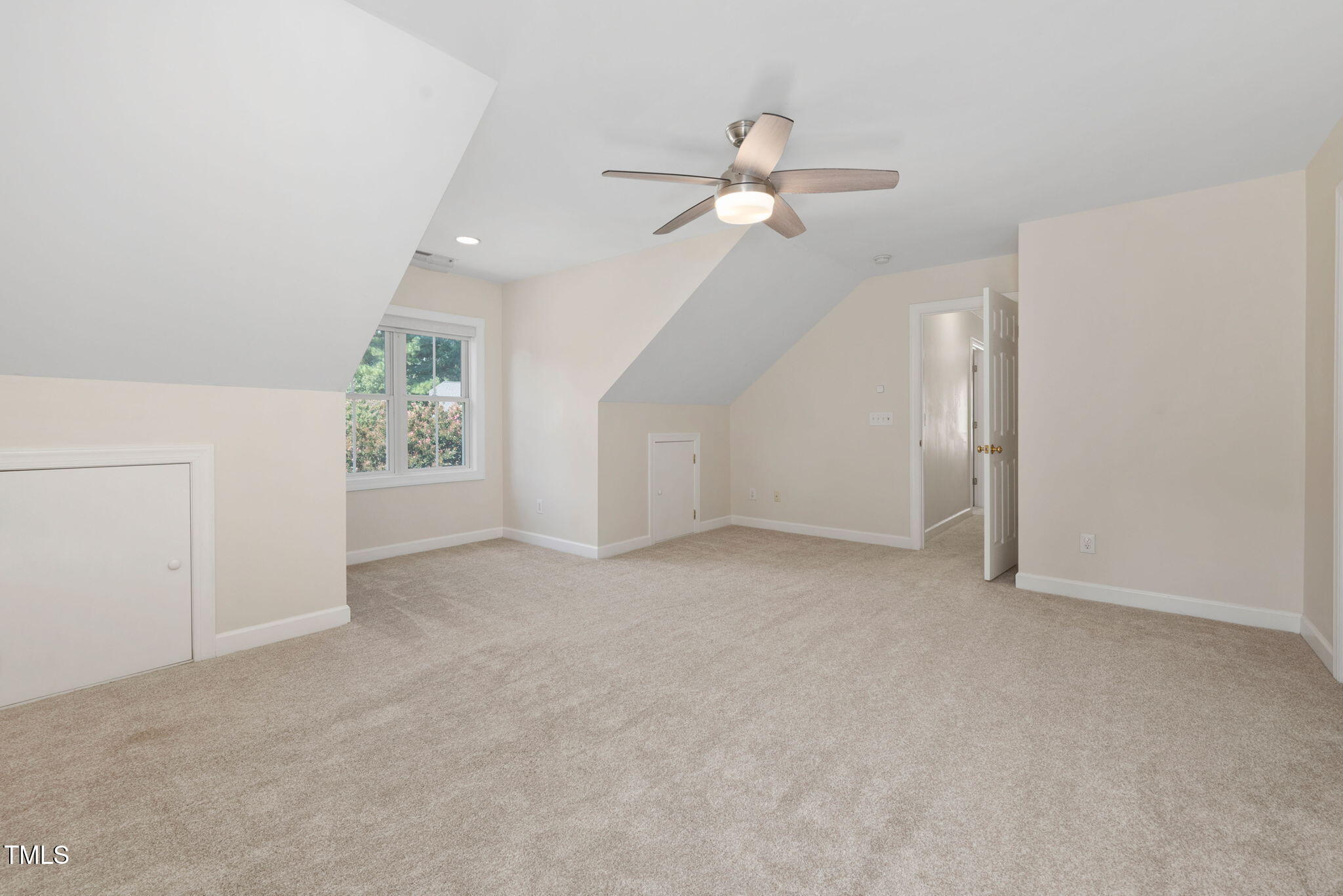 1212 Applethorn Drive