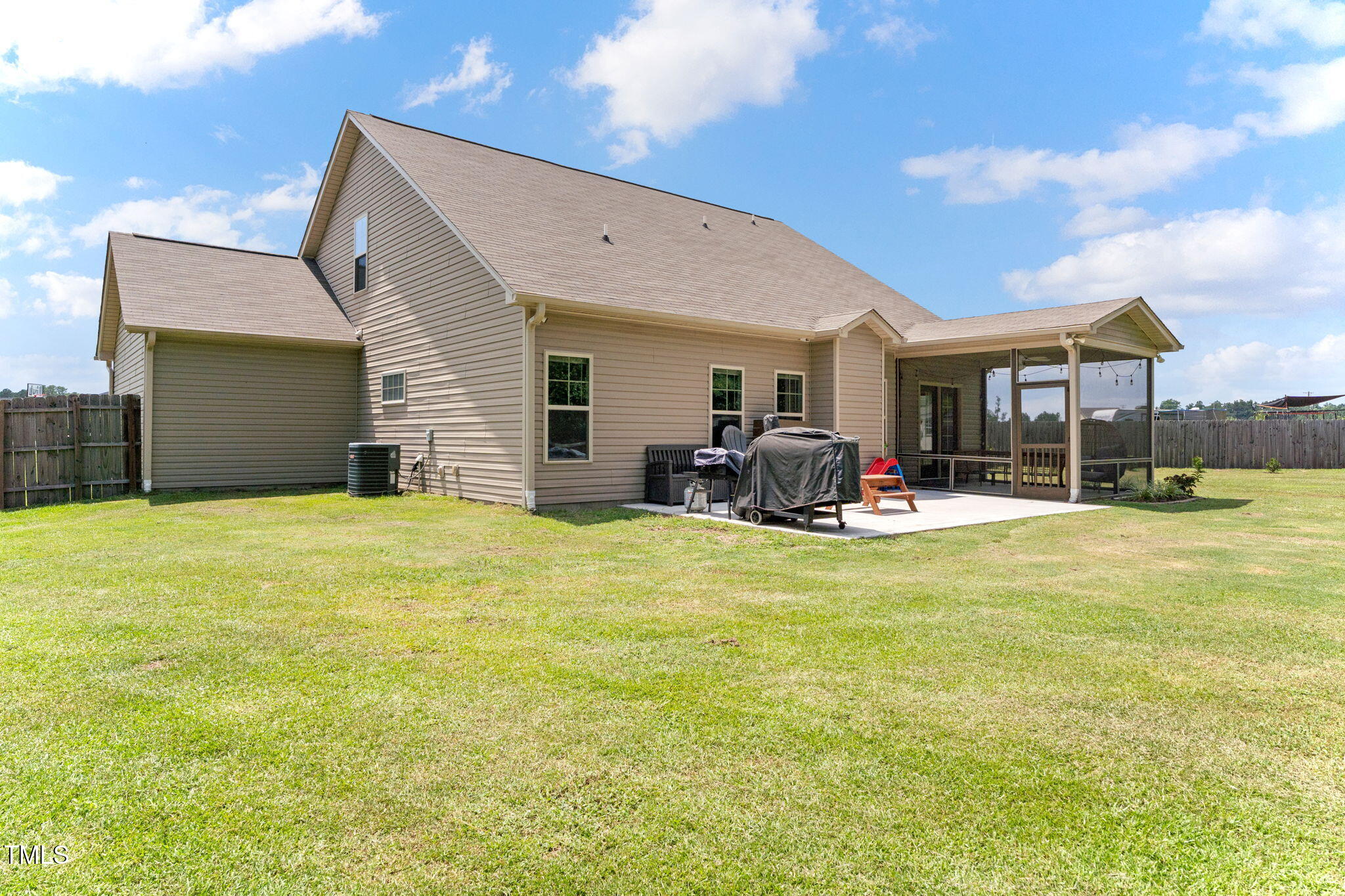 121 Driver Court