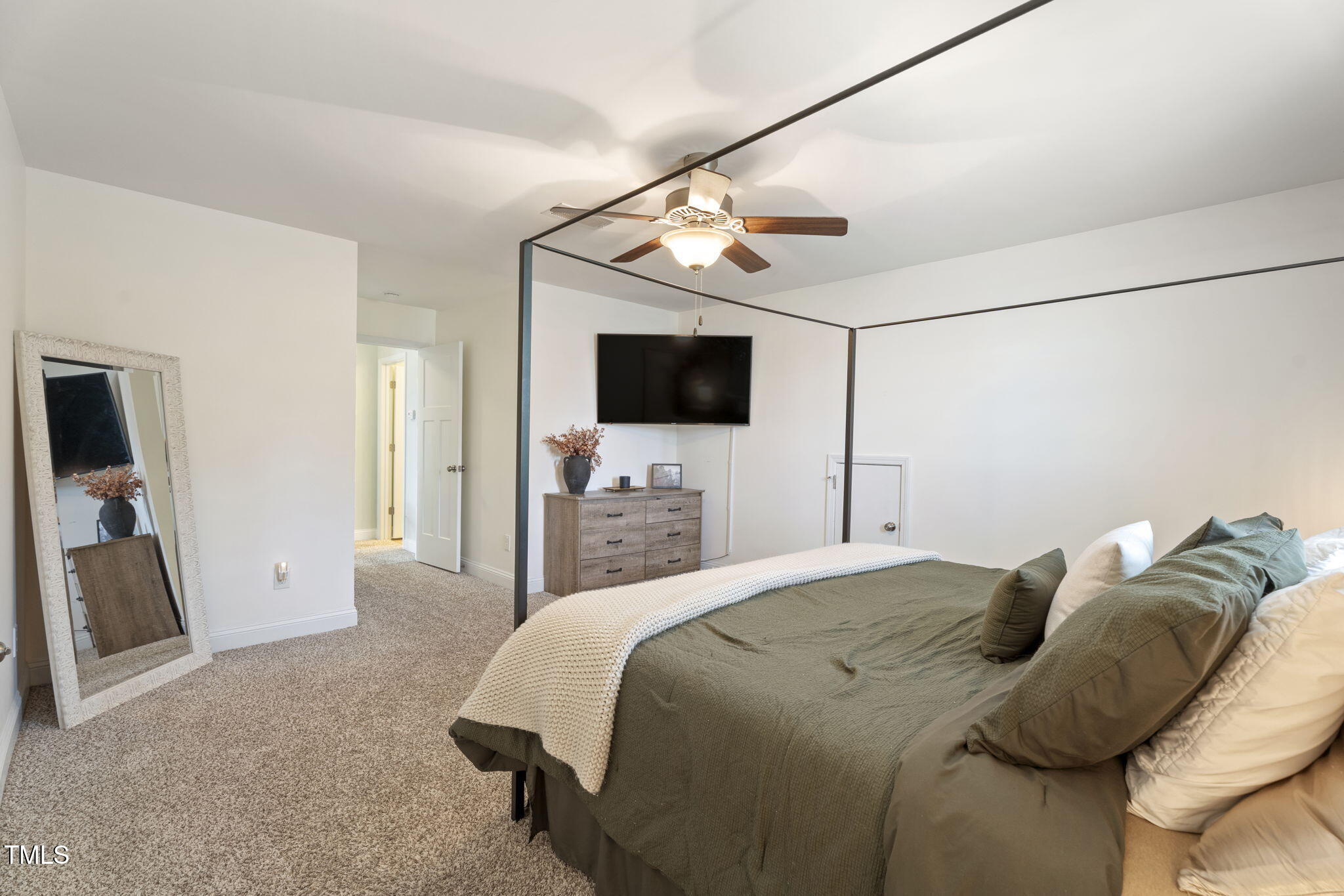 121 Driver Court
