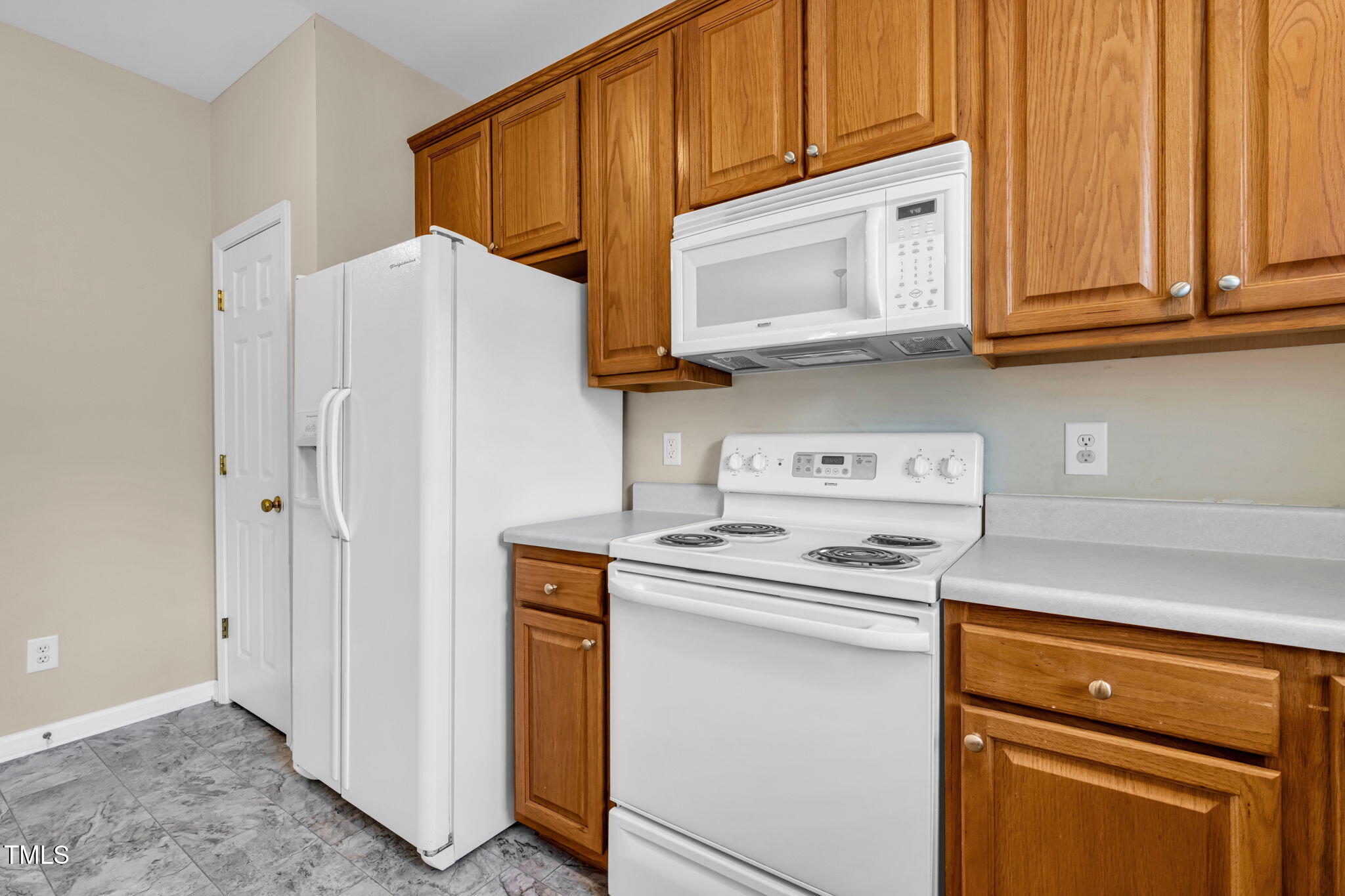 2737 Andover Glen Road