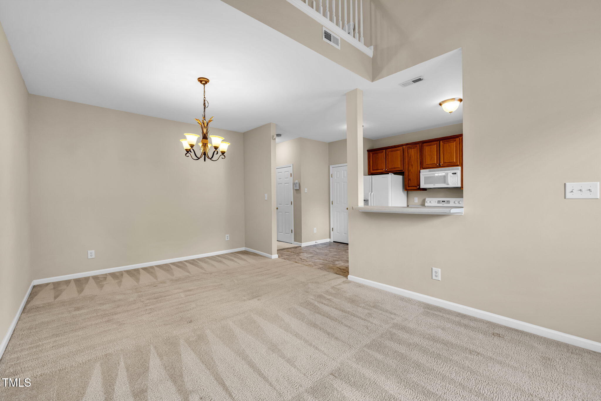 2737 Andover Glen Road