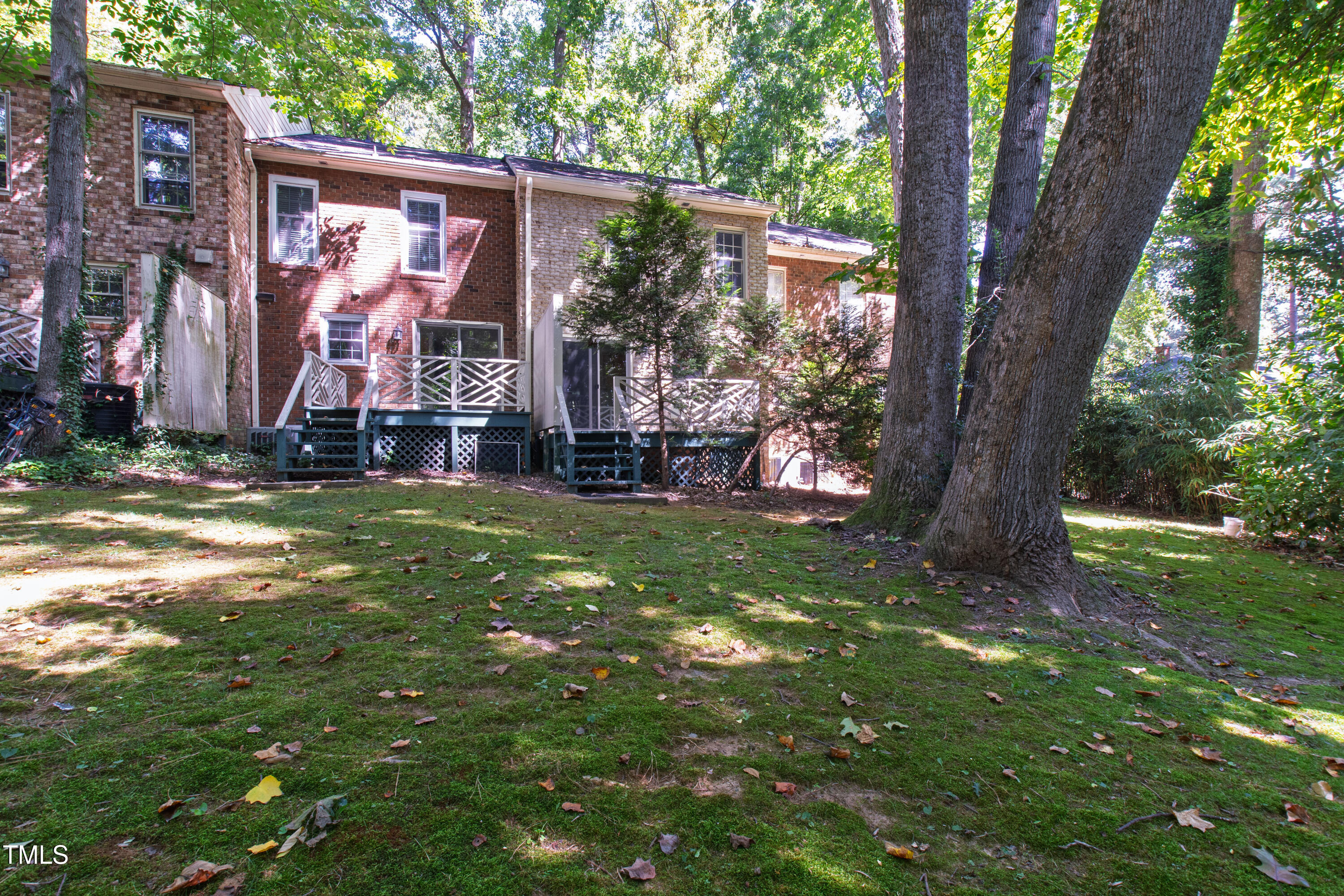 409 Smith Avenue # 102