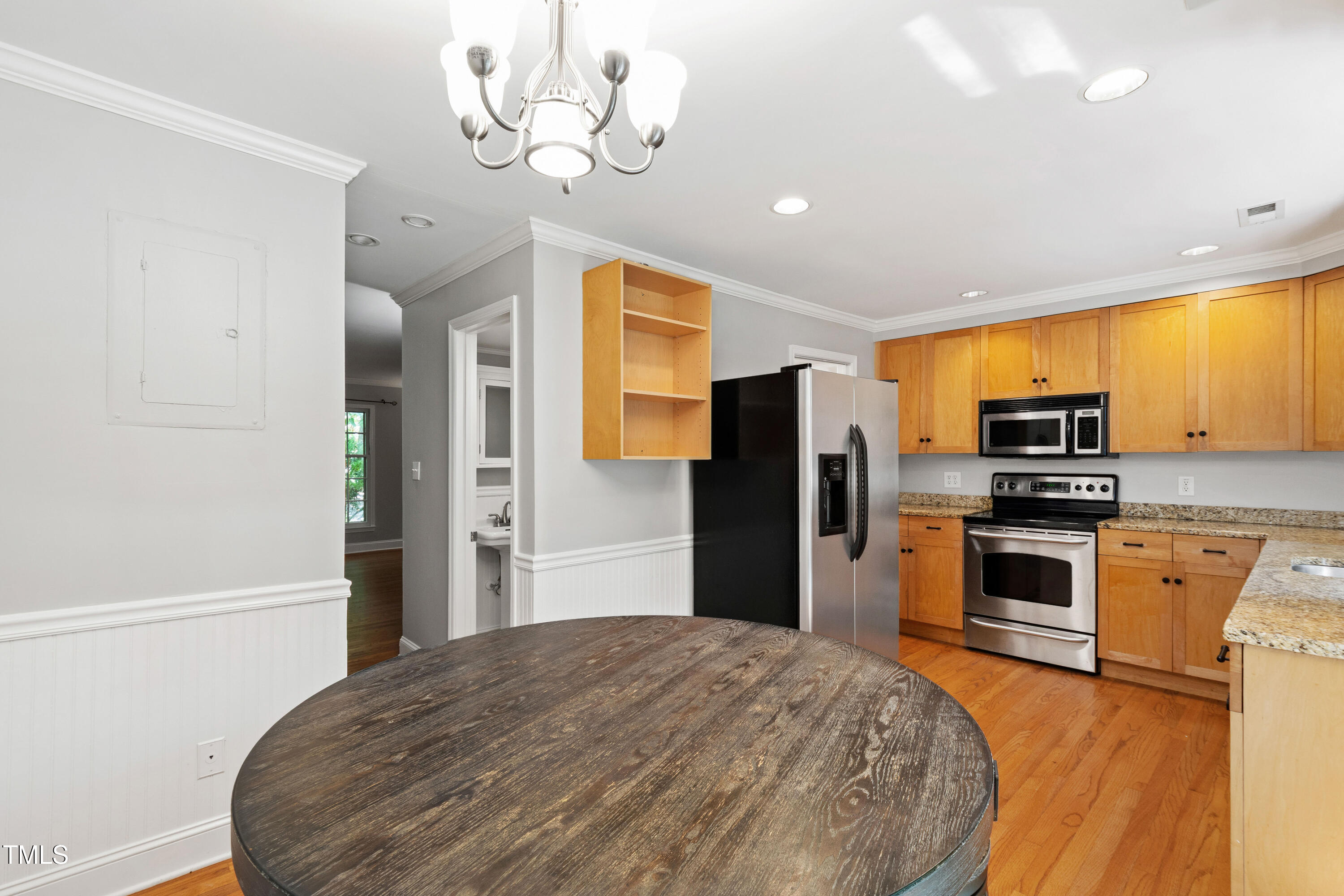 409 Smith Avenue # 102