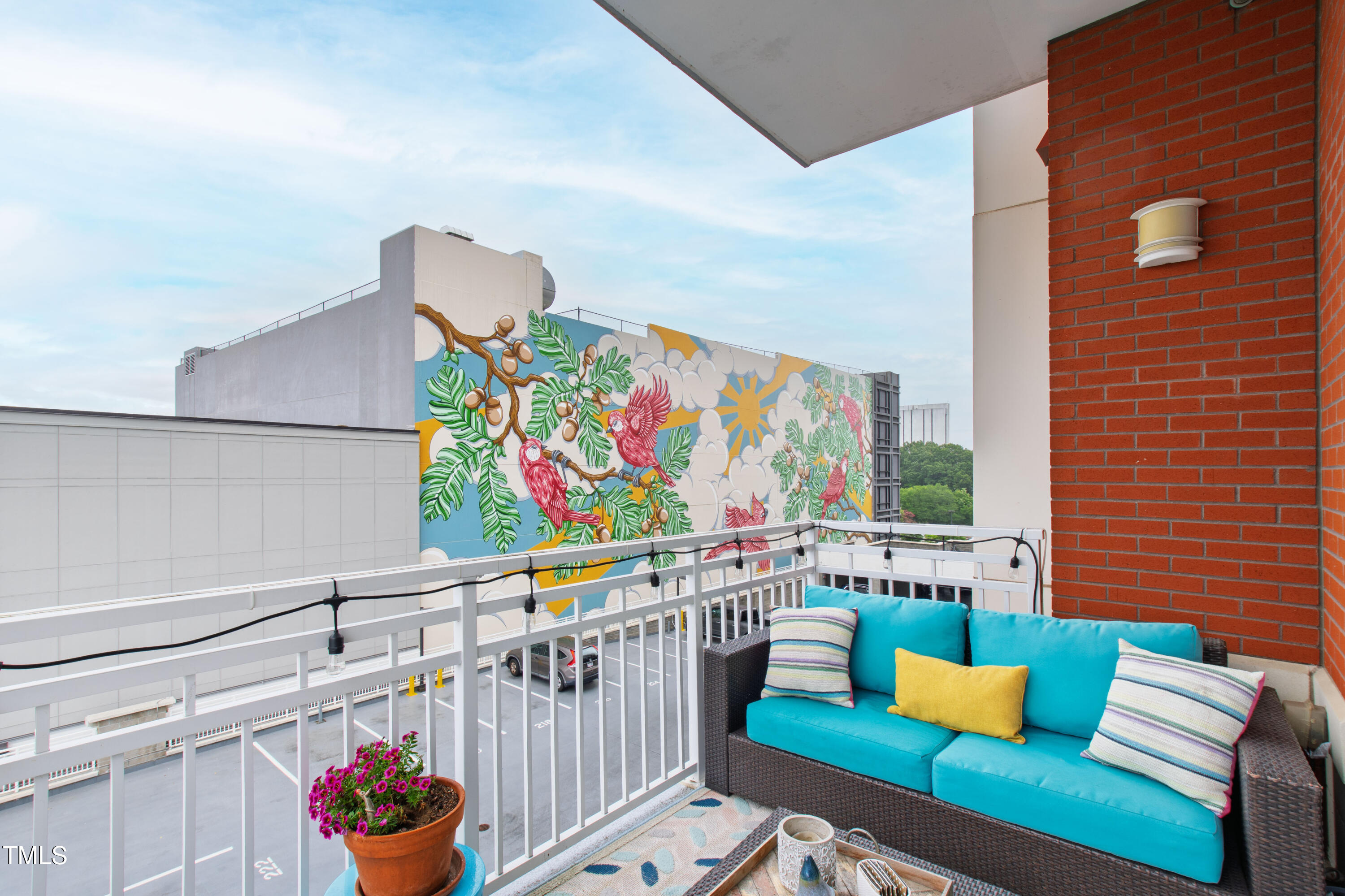 400 W North Street # 610