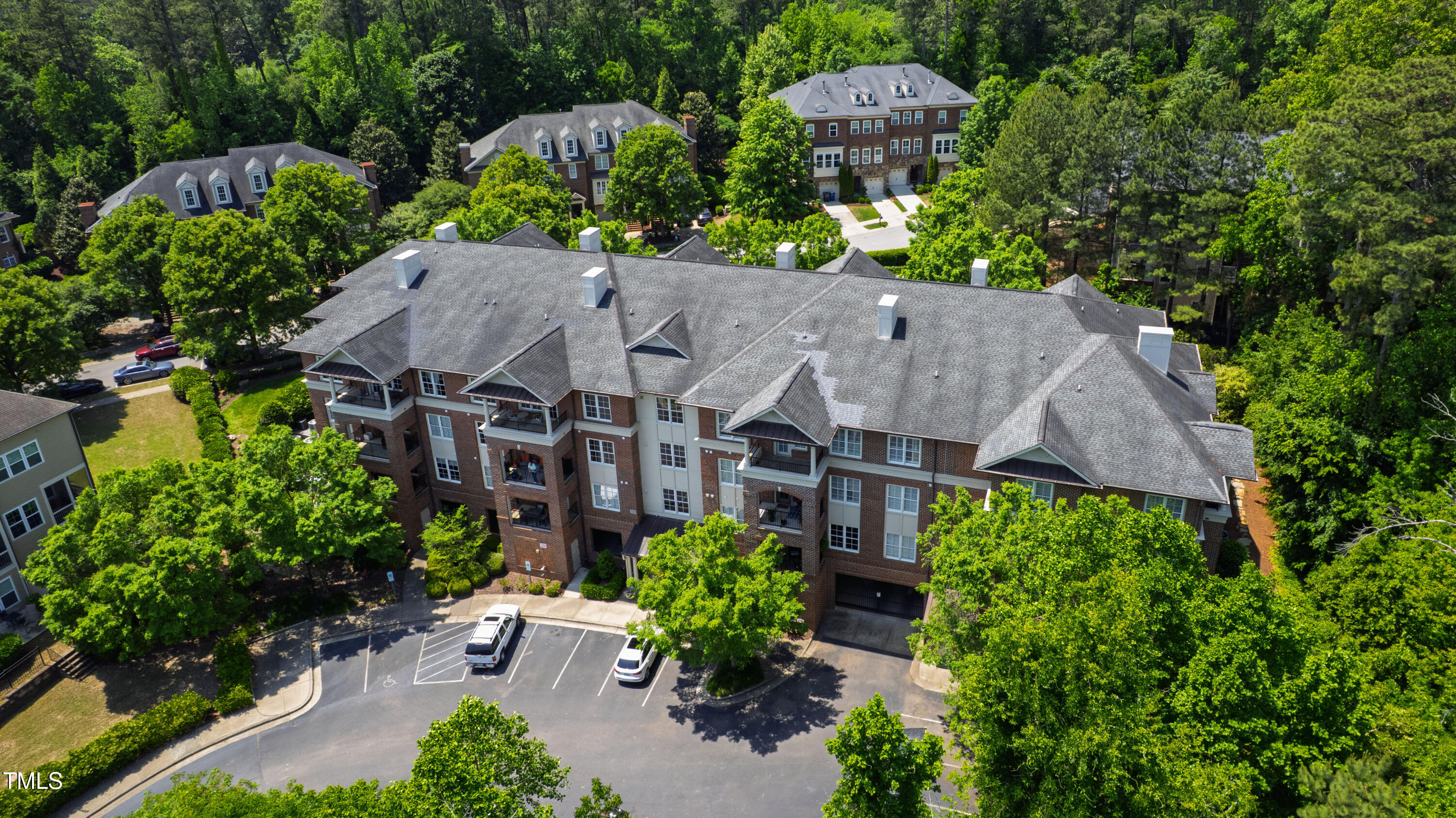 340 Allister Drive # 201