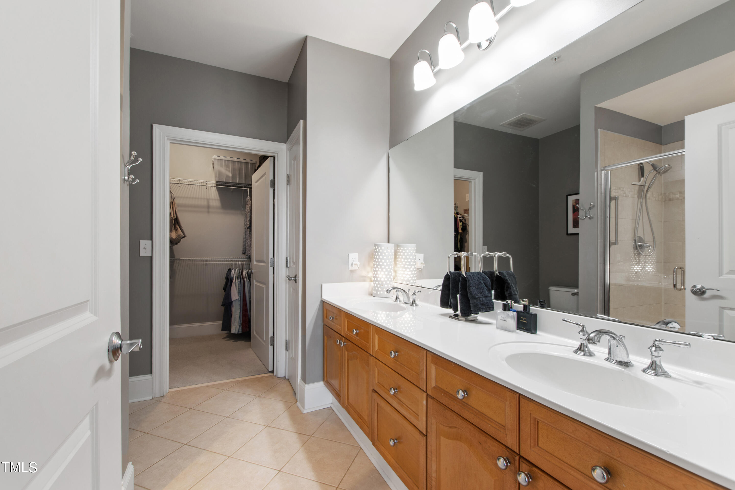 340 Allister Drive # 201