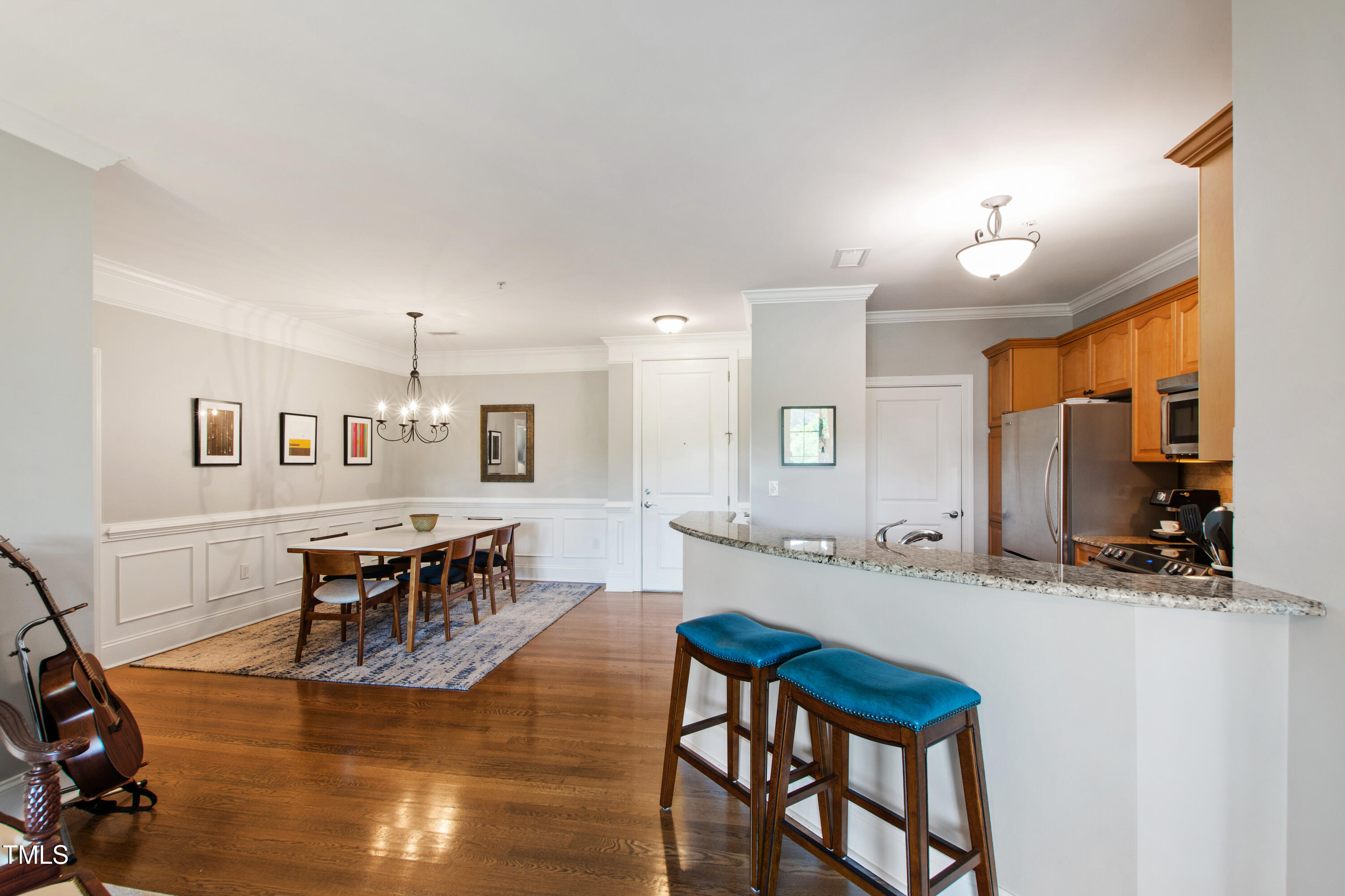 340 Allister Drive # 201