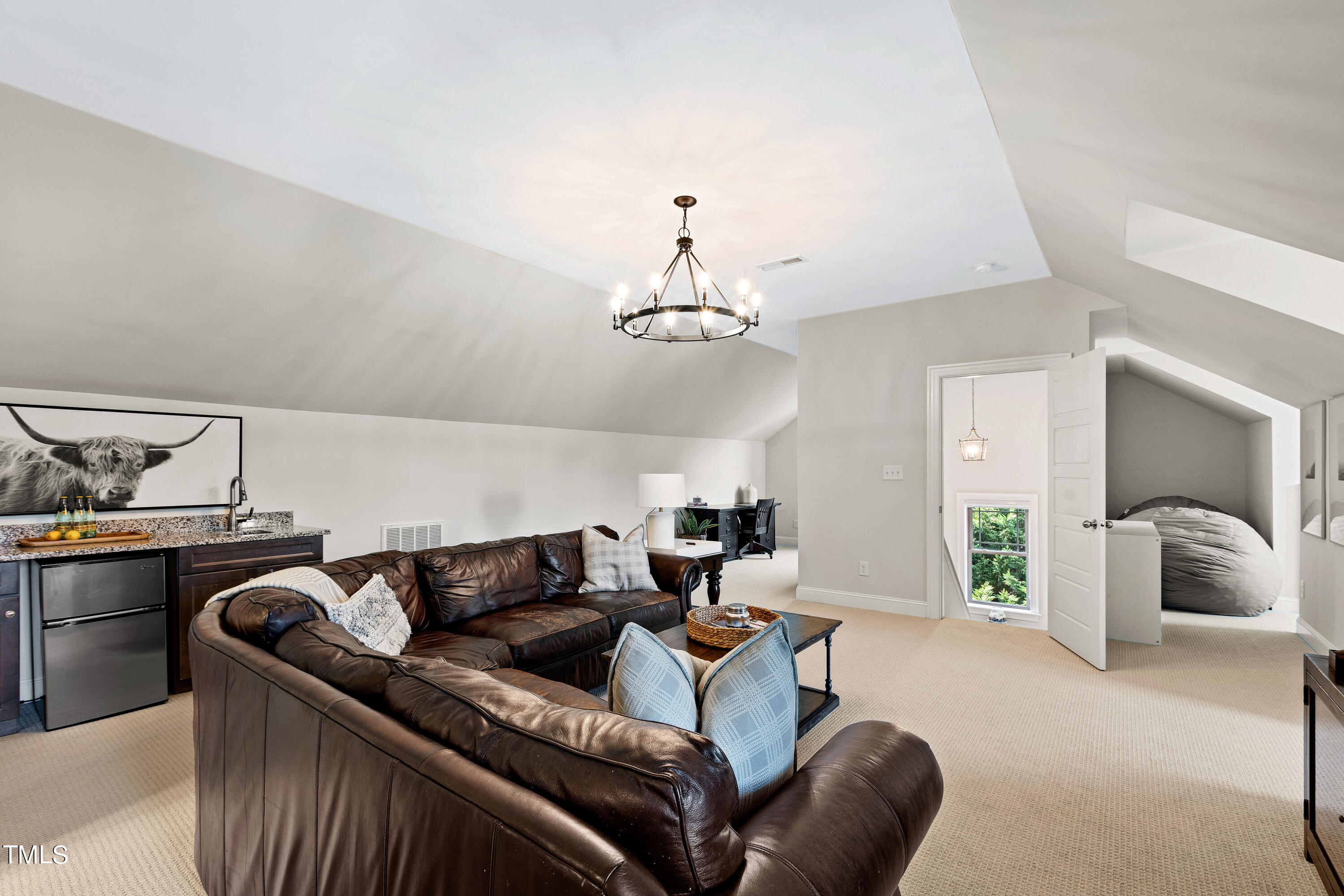 3209 Bryant Falls Court