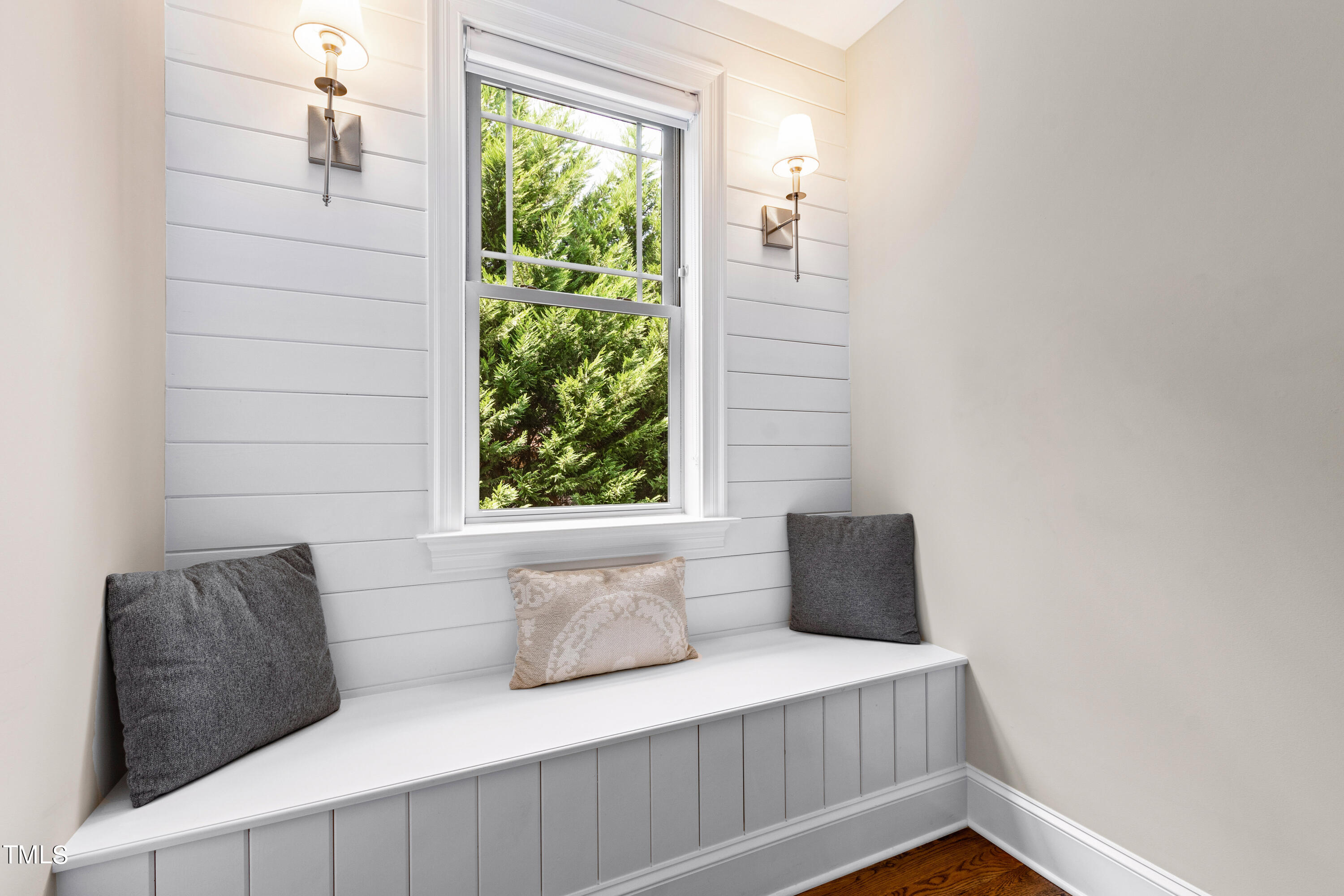 3209 Bryant Falls Court