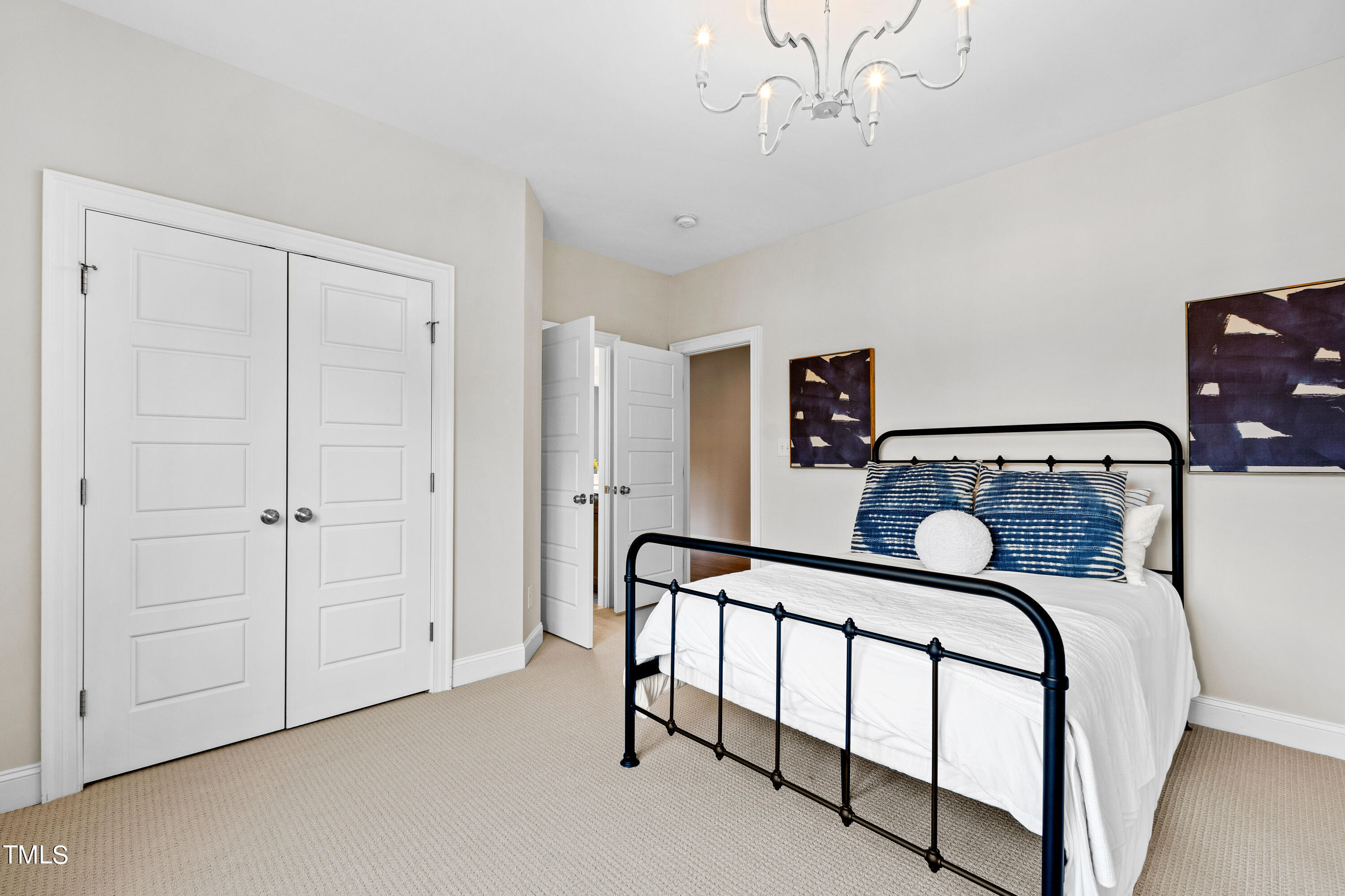 3209 Bryant Falls Court