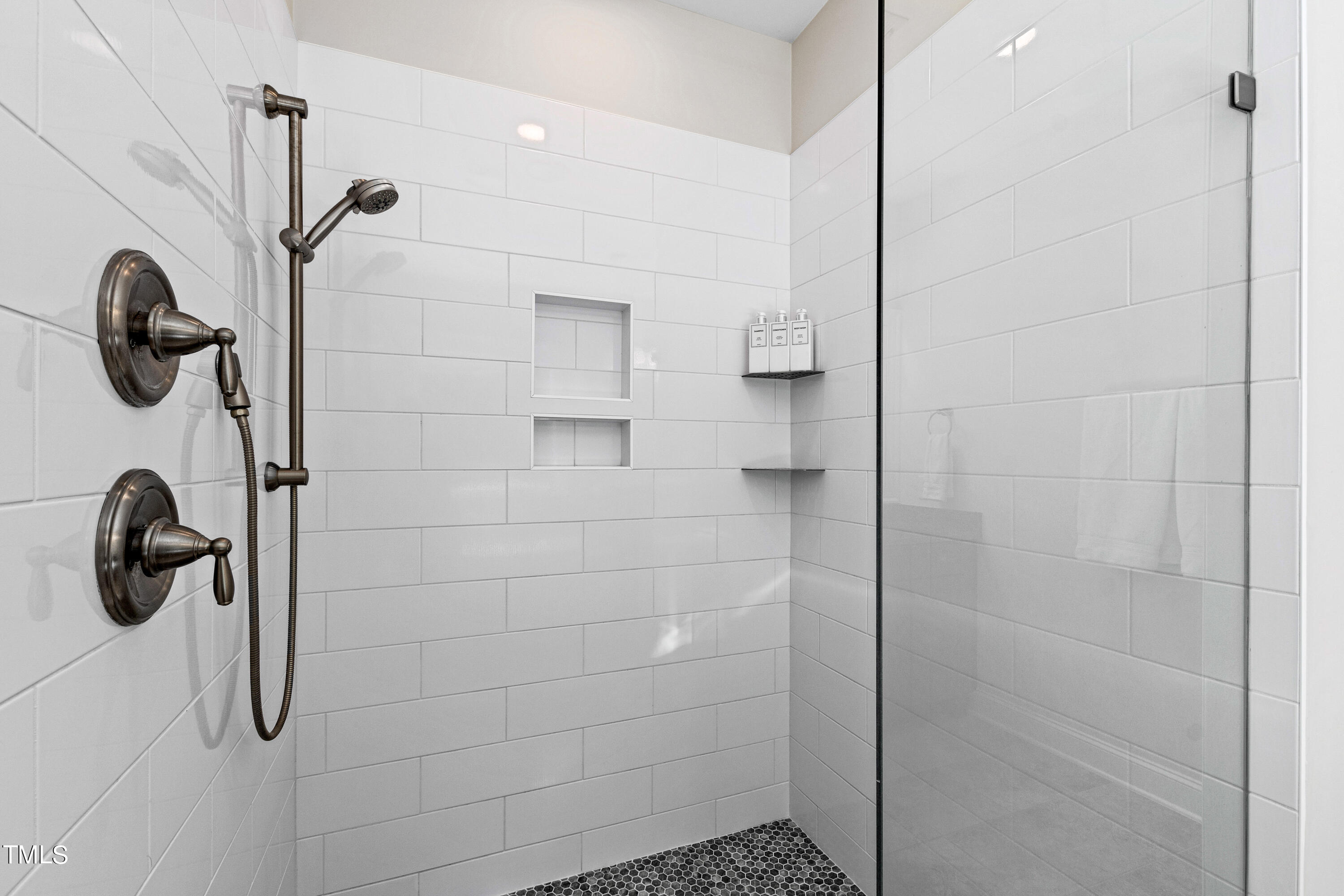 3209 Bryant Falls Court