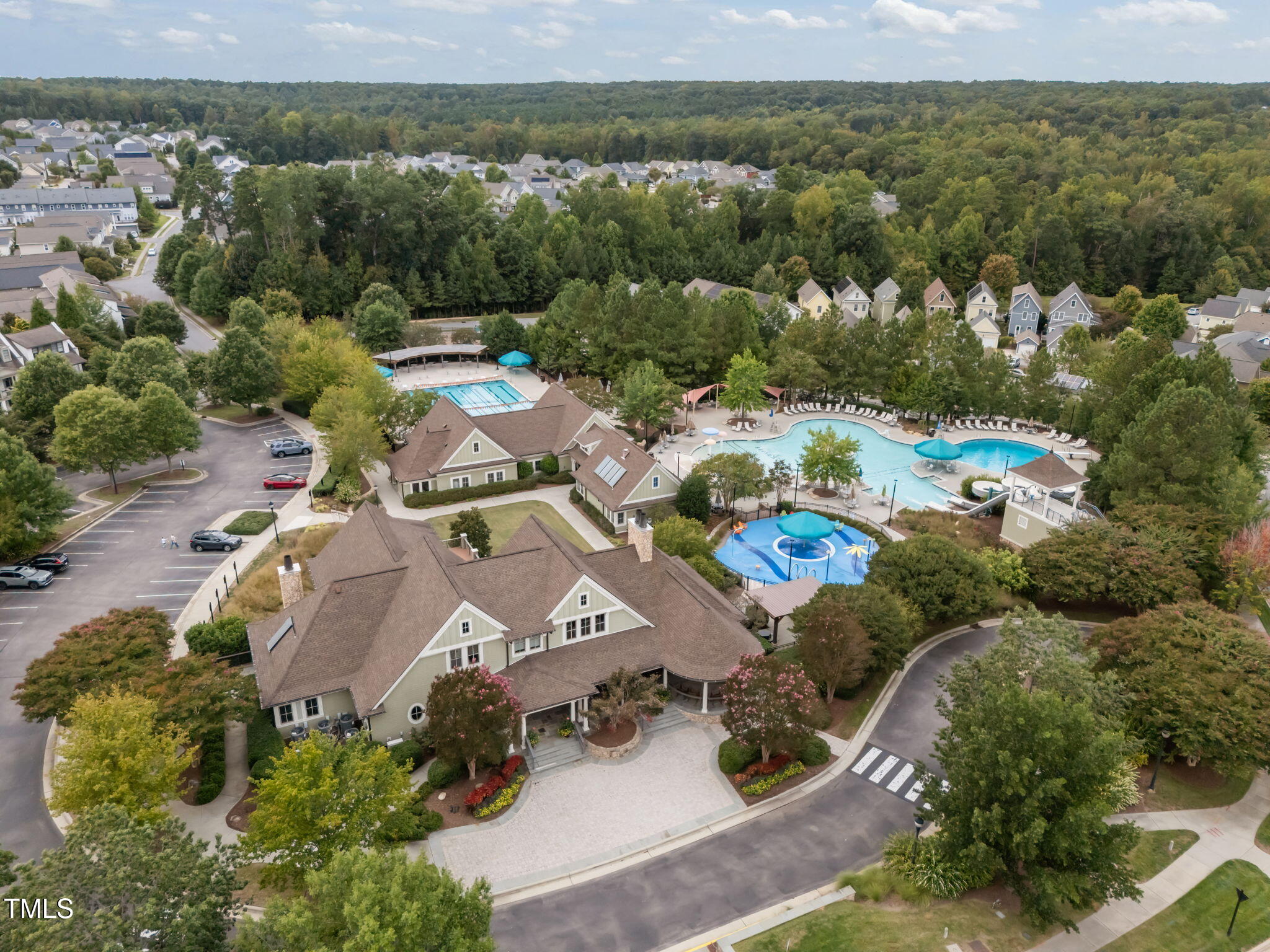 586 Middleton Place