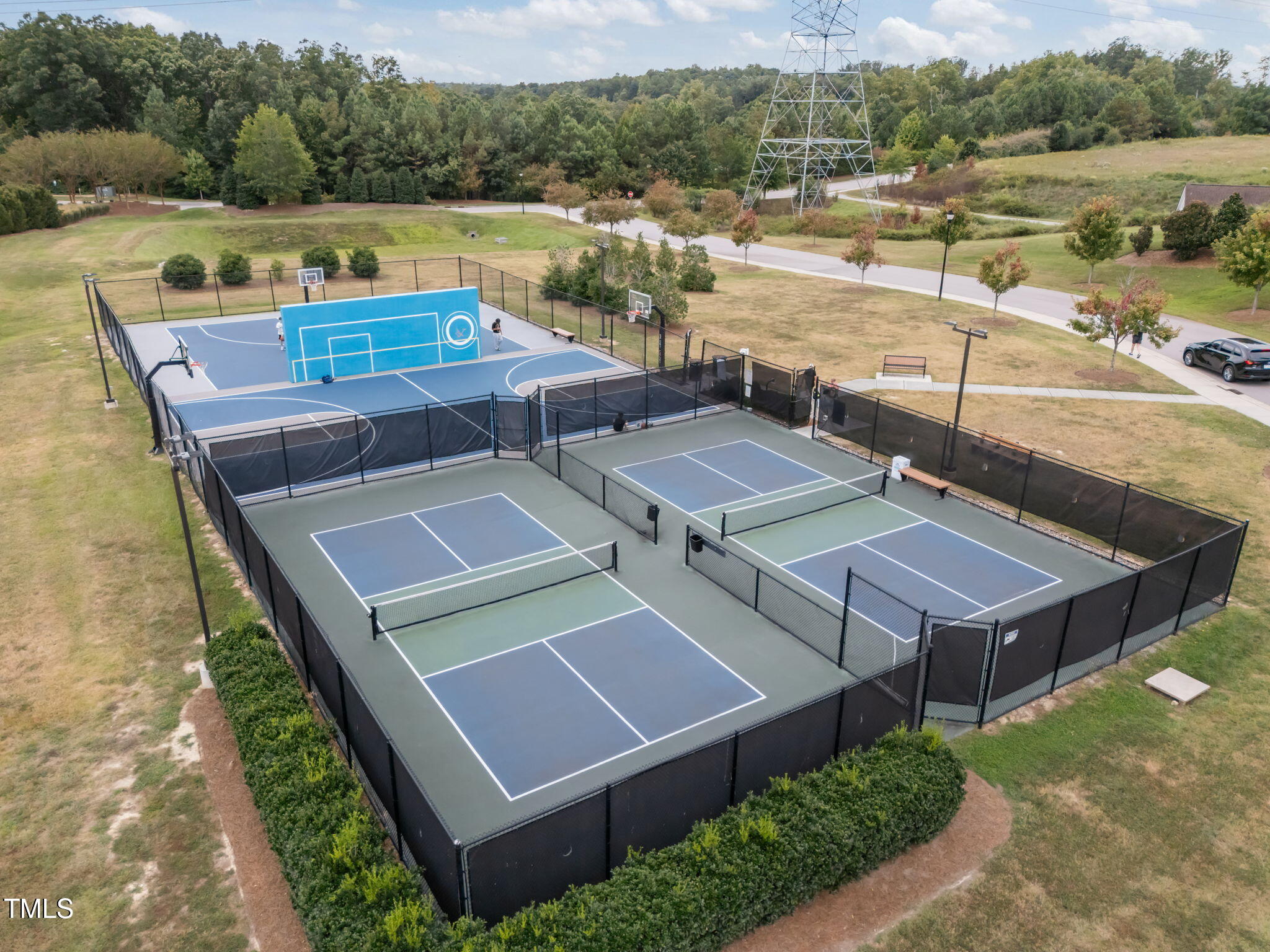 586 Middleton Place