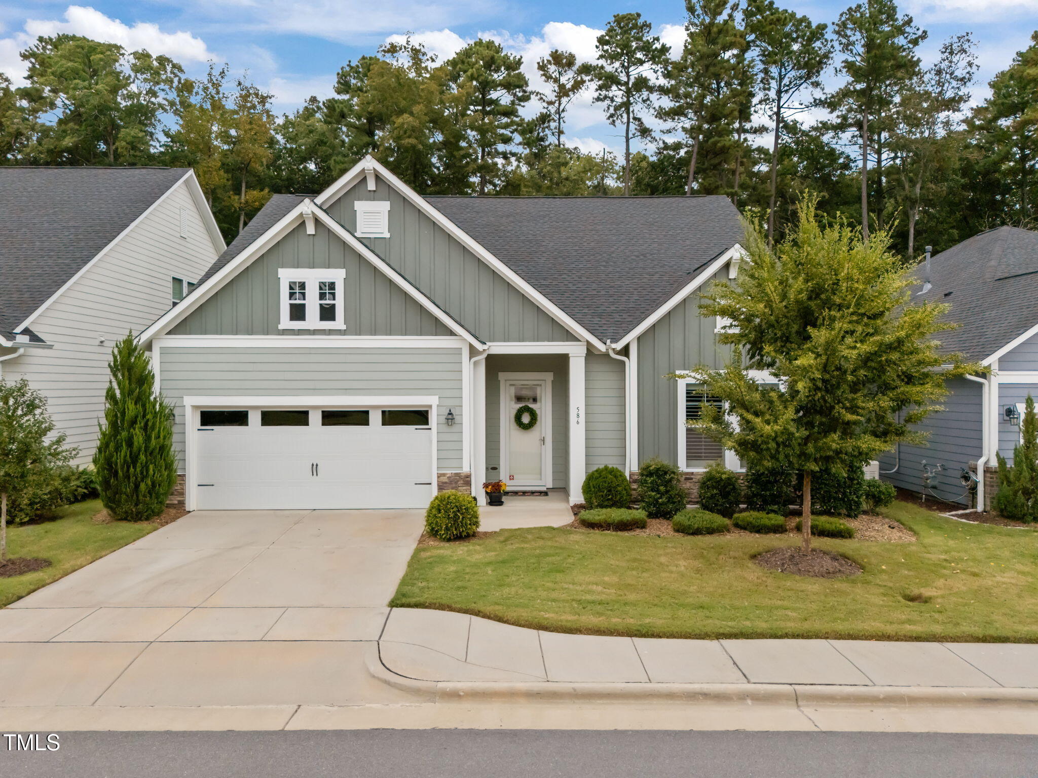 586 Middleton Place