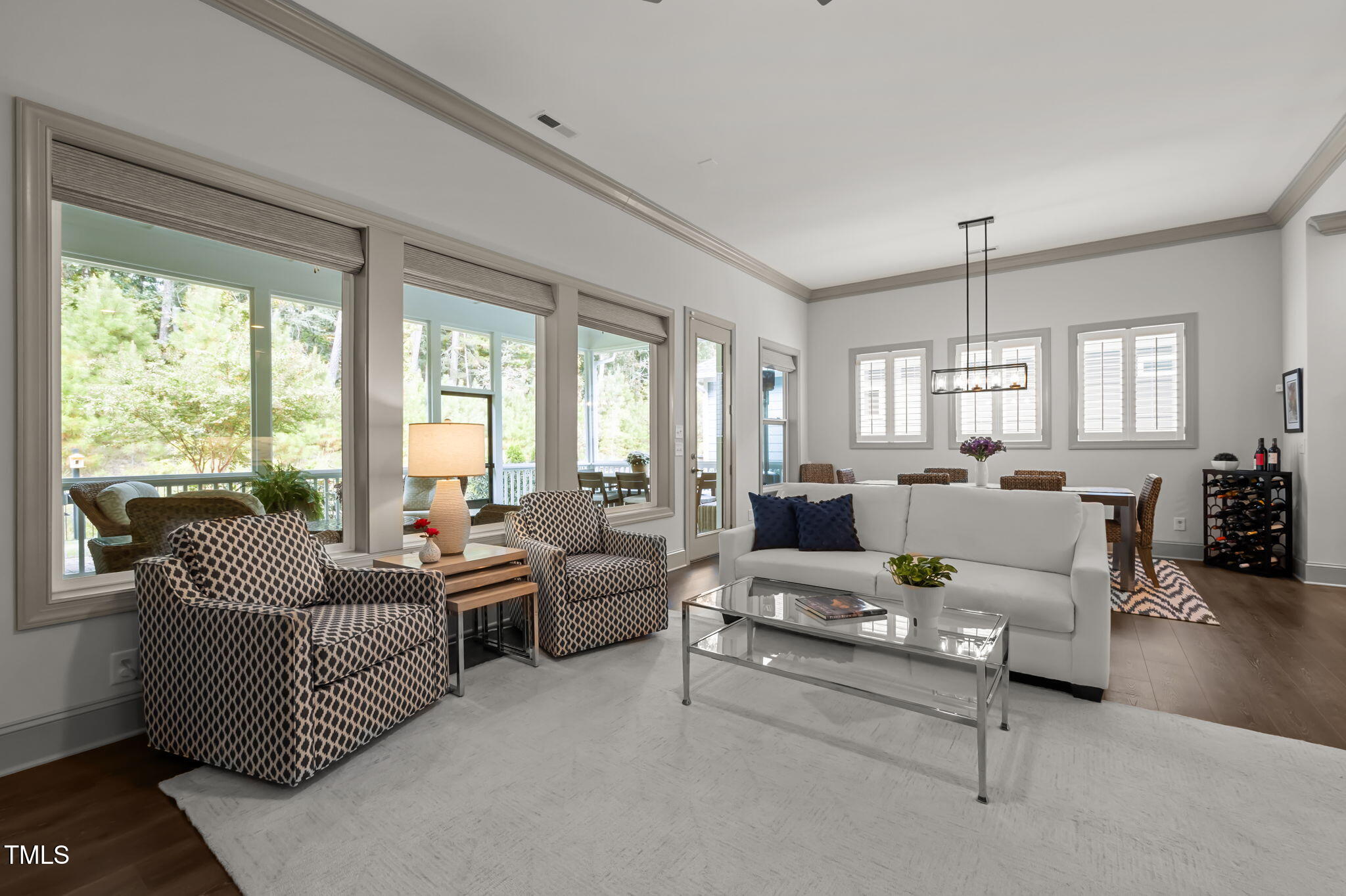 586 Middleton Place