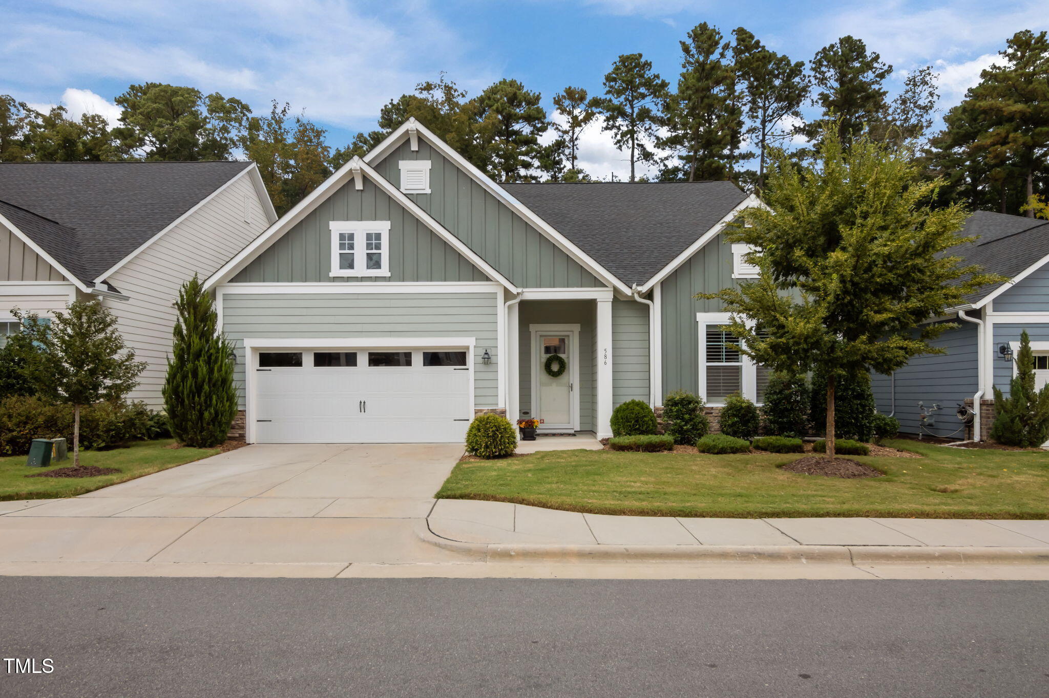 586 Middleton Place