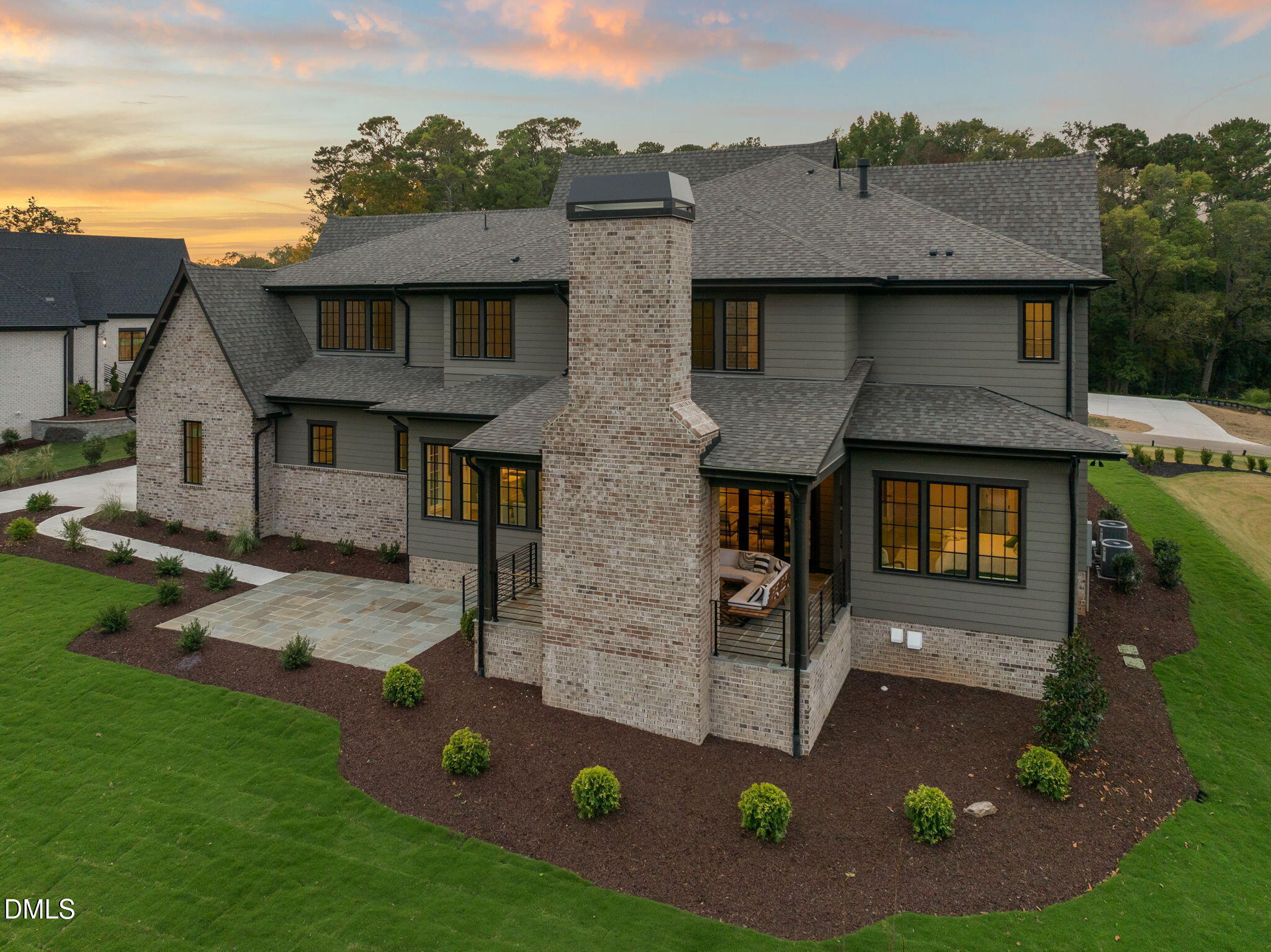 1812 Stream Manor Court