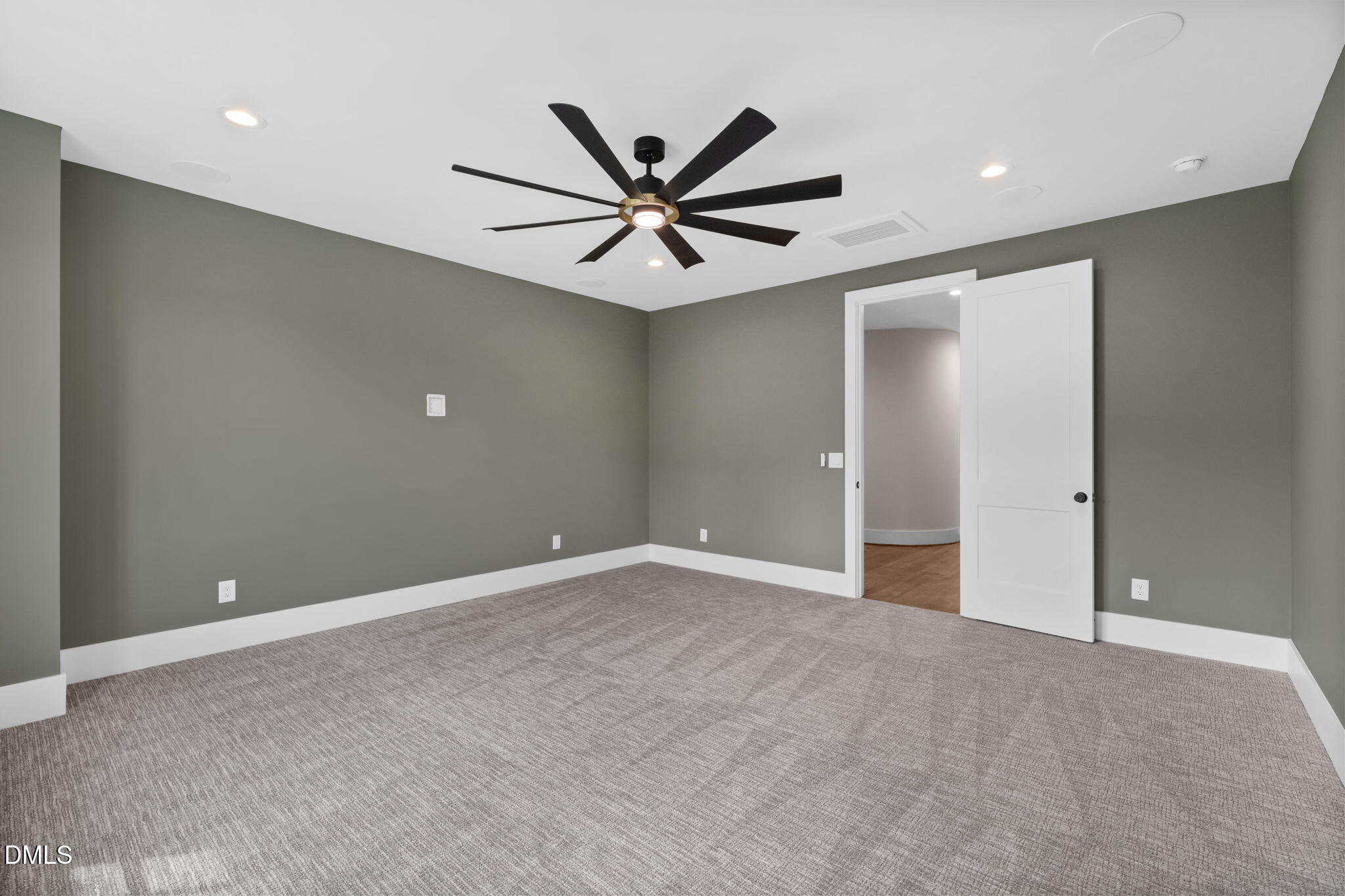 1812 Stream Manor Court