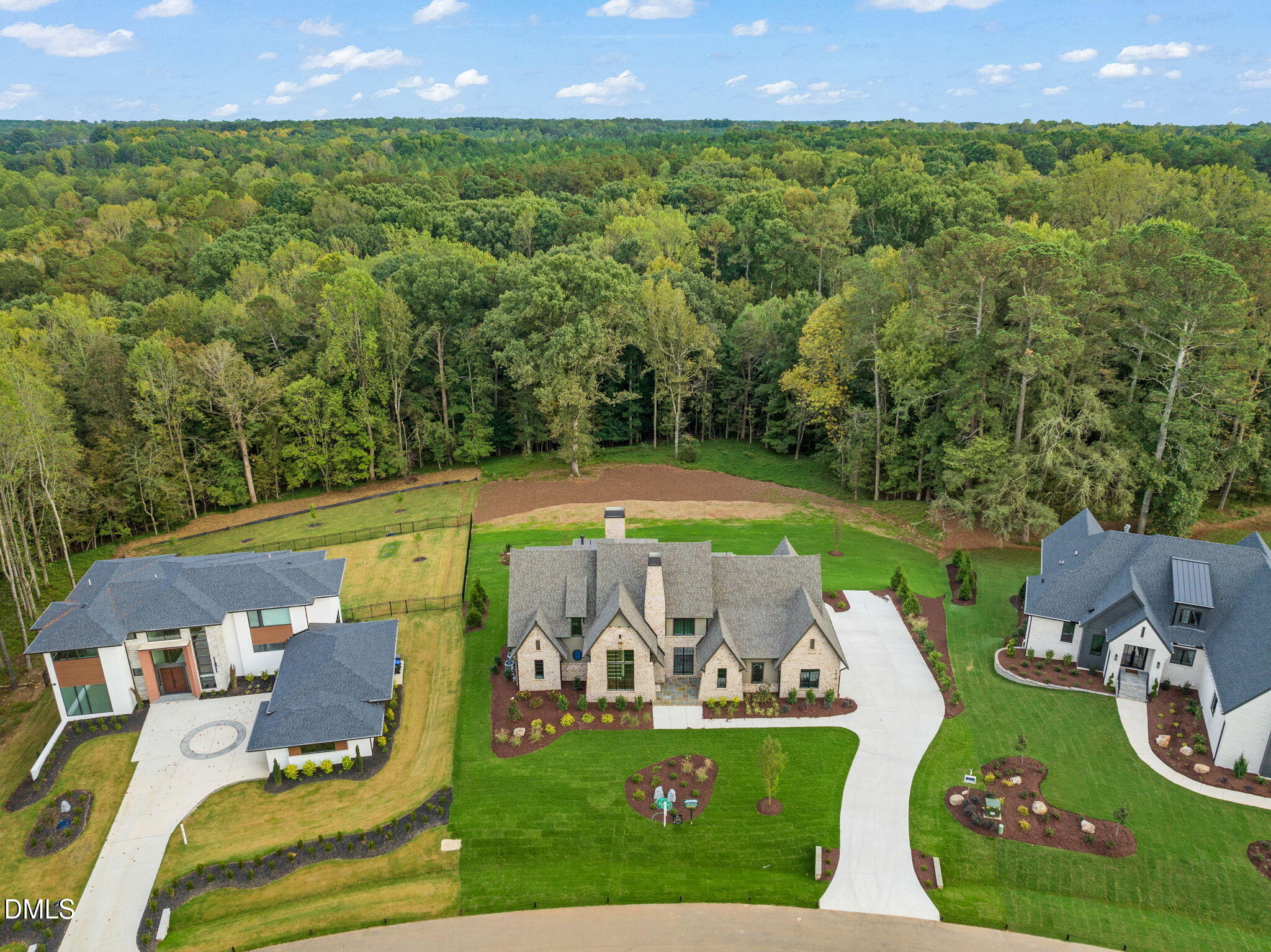 1812 Stream Manor Court