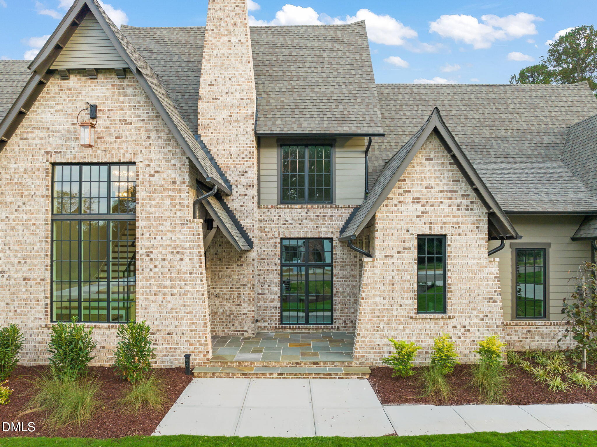 1812 Stream Manor Court