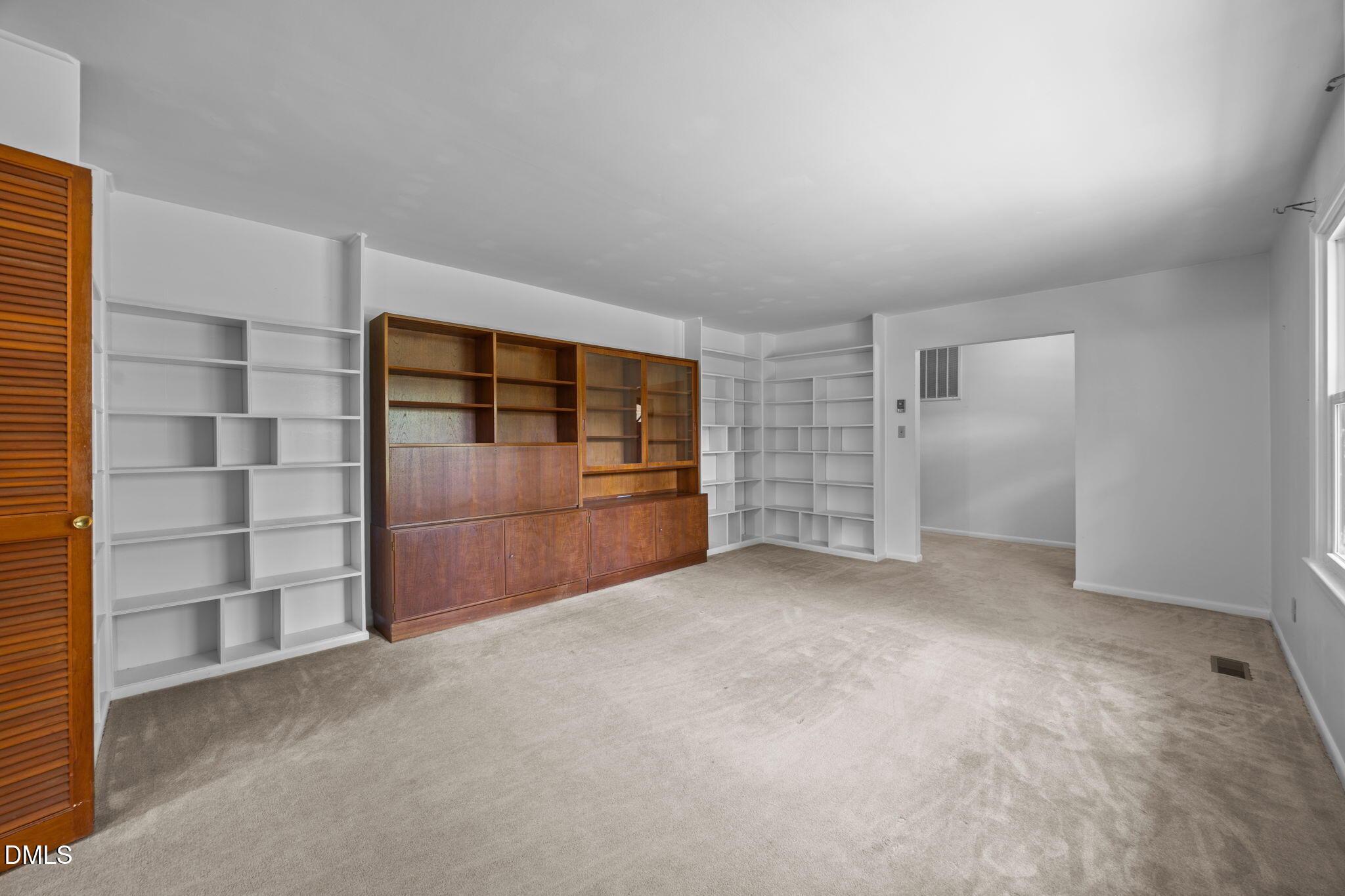 6409 Arrington Road