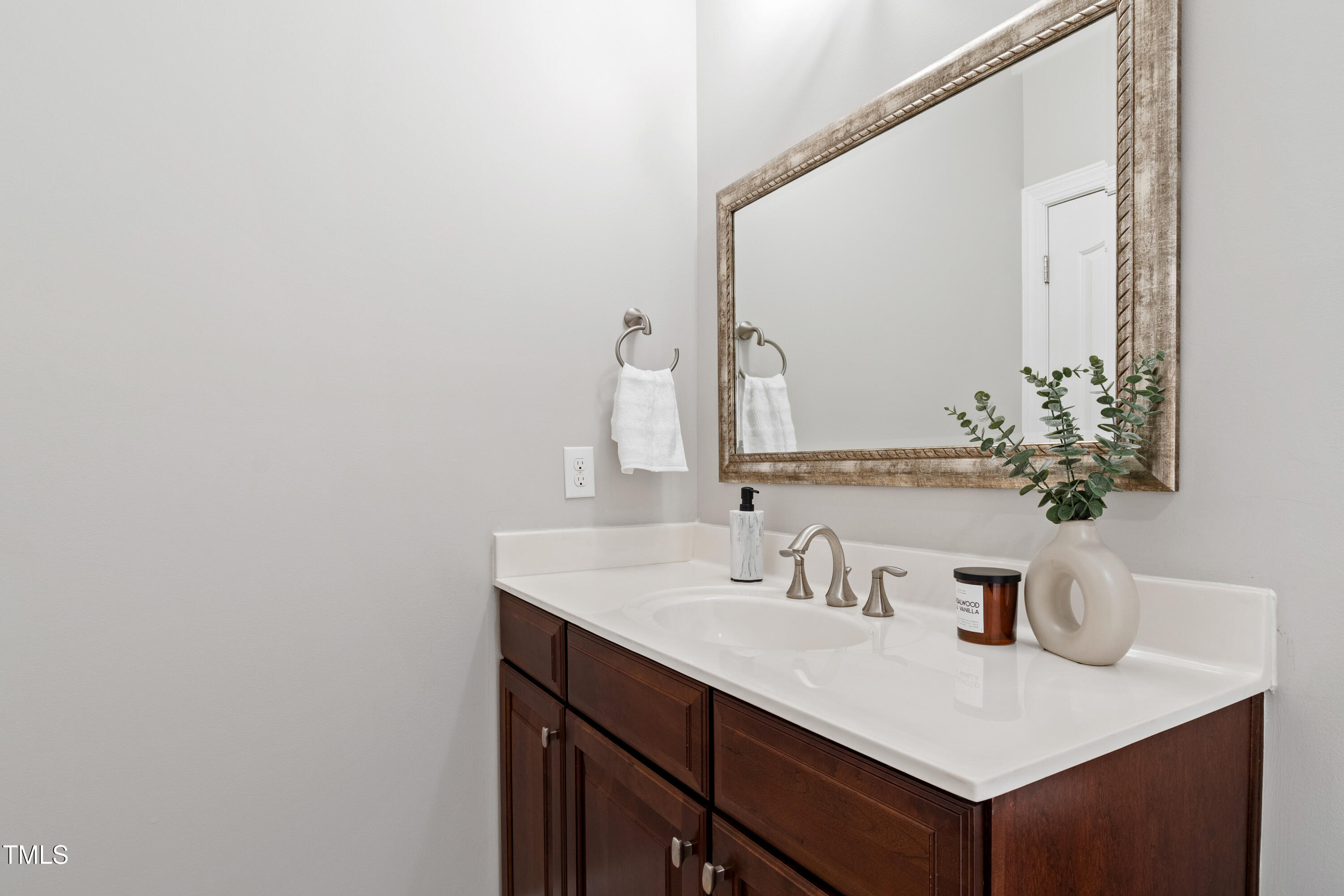 5004 Darcy Woods Lane