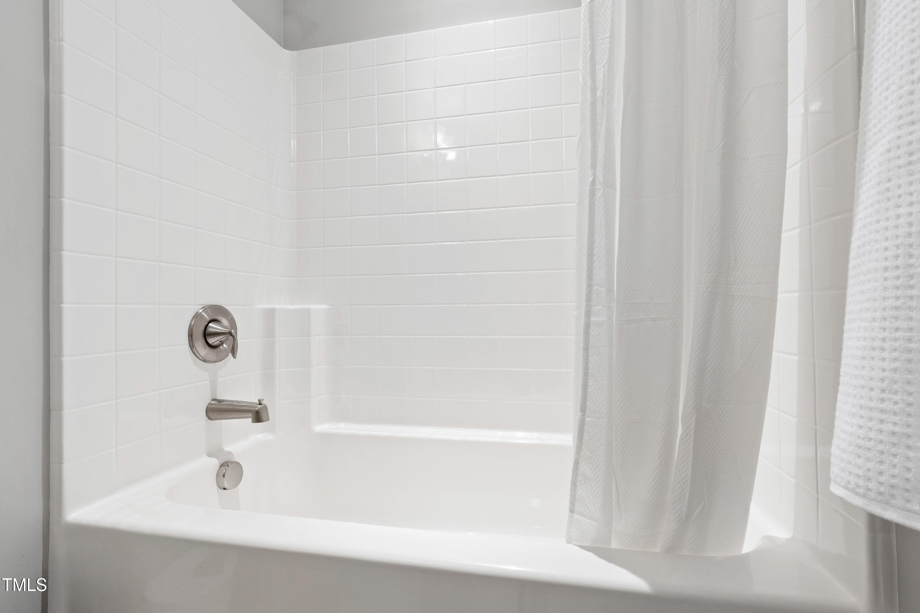 5004 Darcy Woods Lane