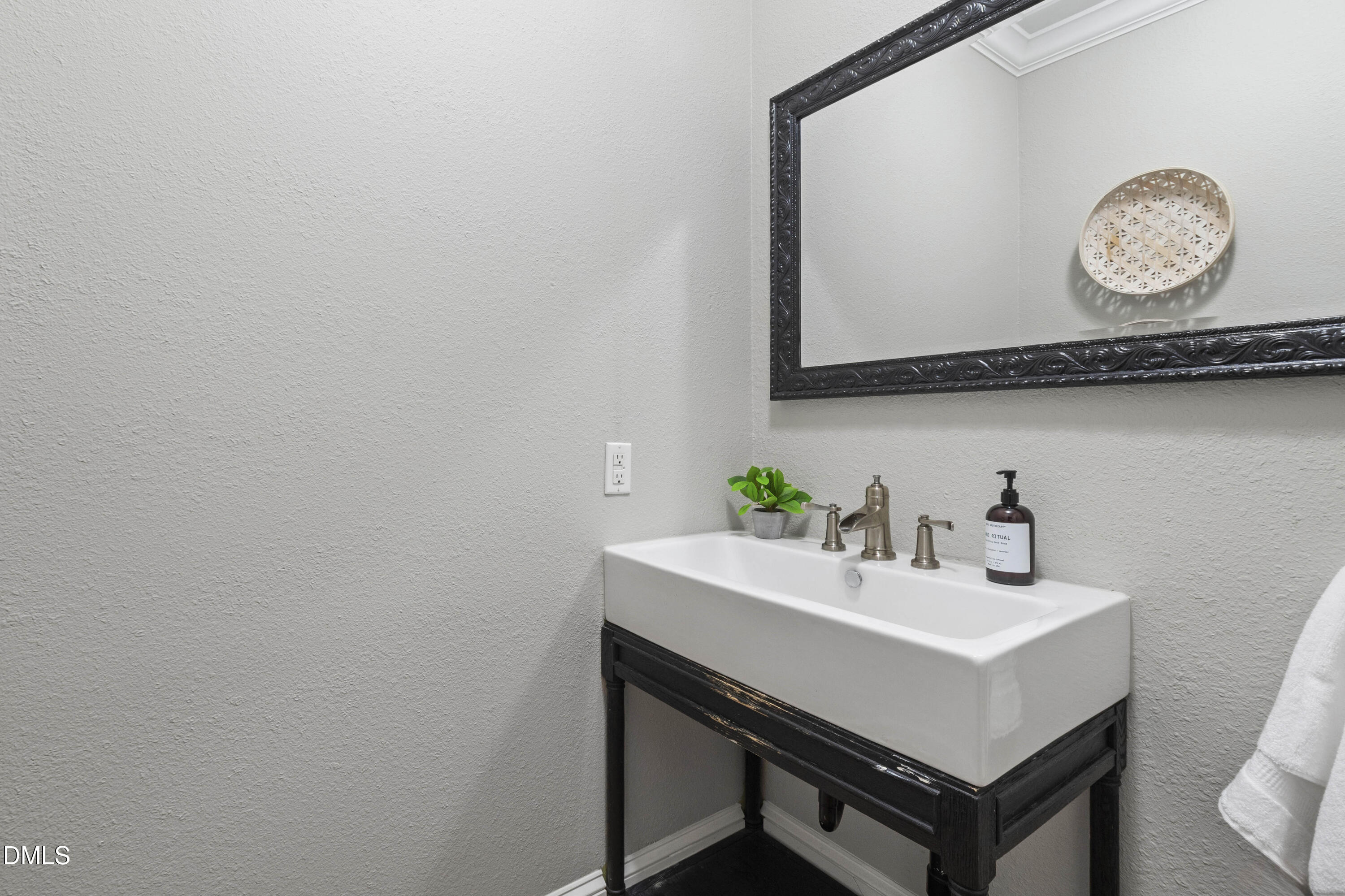 1232 Westerham Drive