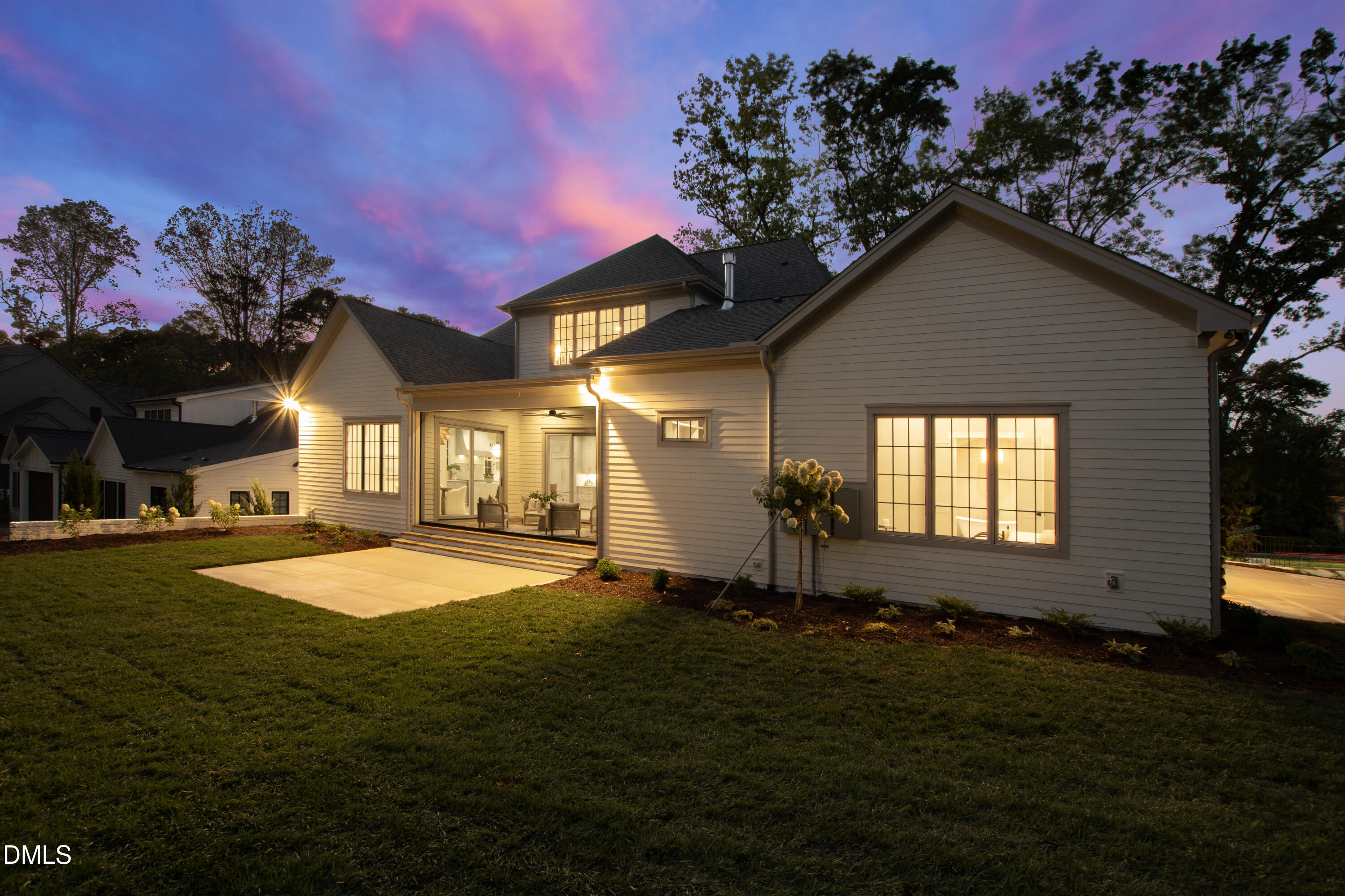 1406 Hunting Ridge Road