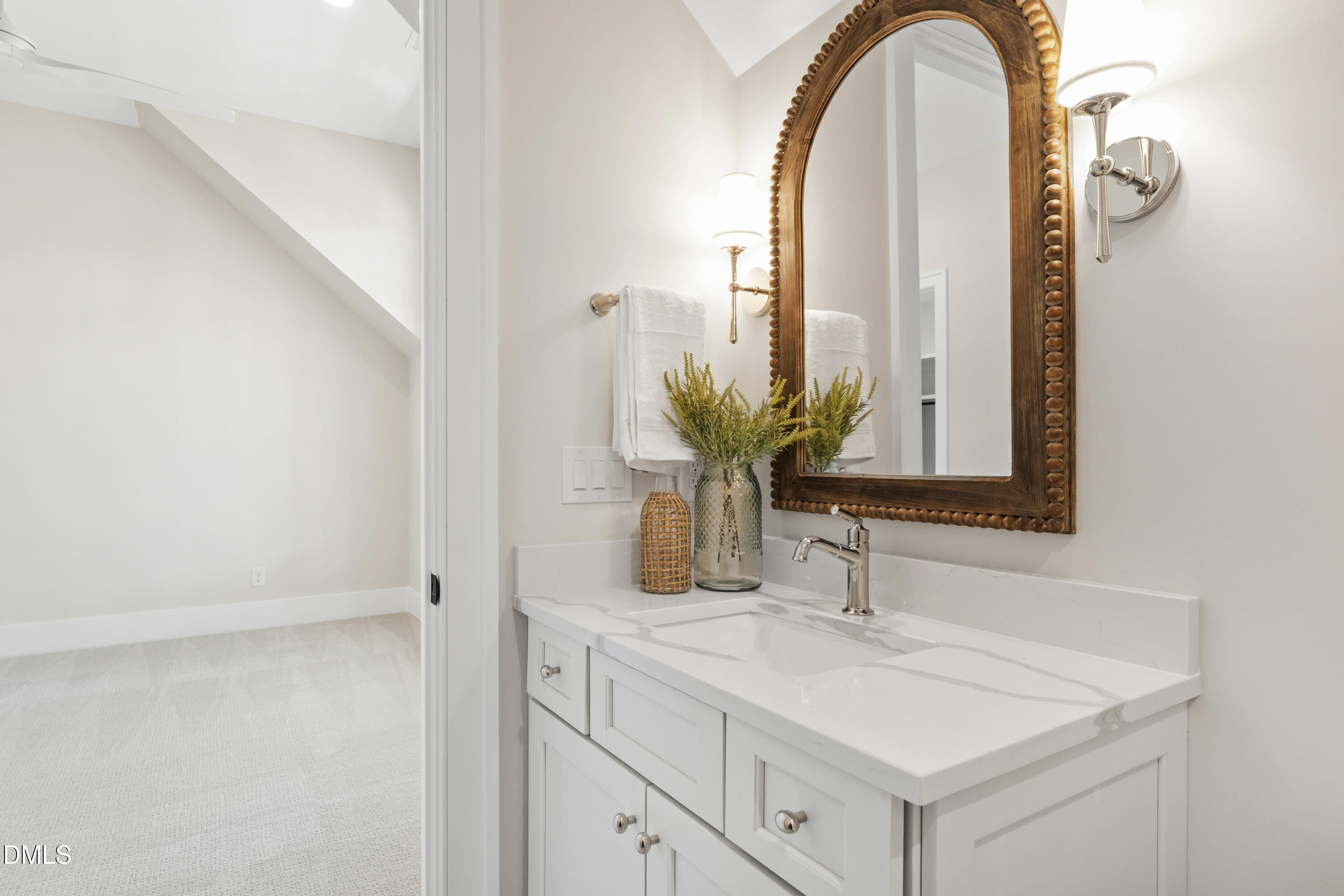 1406 Hunting Ridge Road