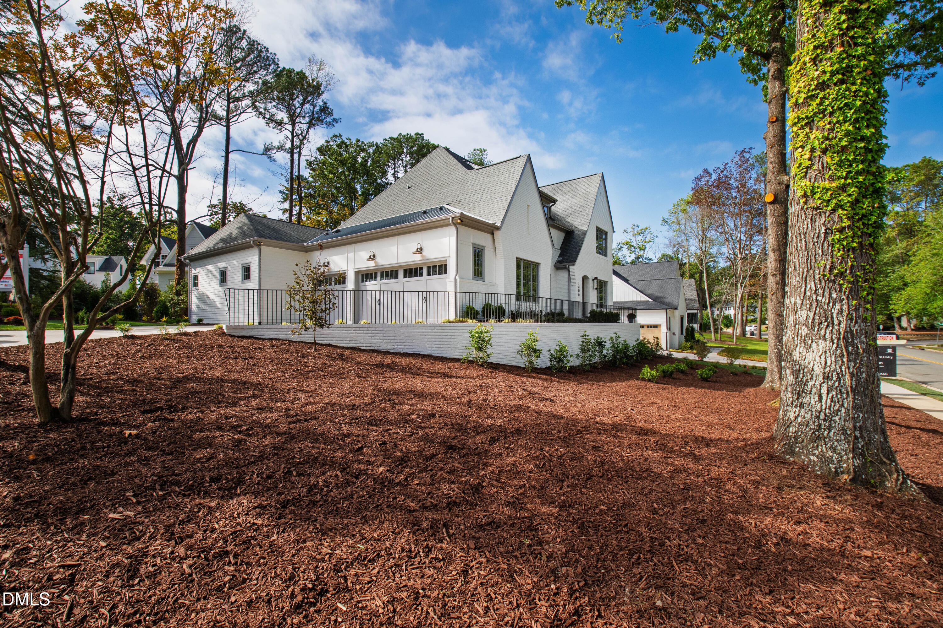 1406 Hunting Ridge Road