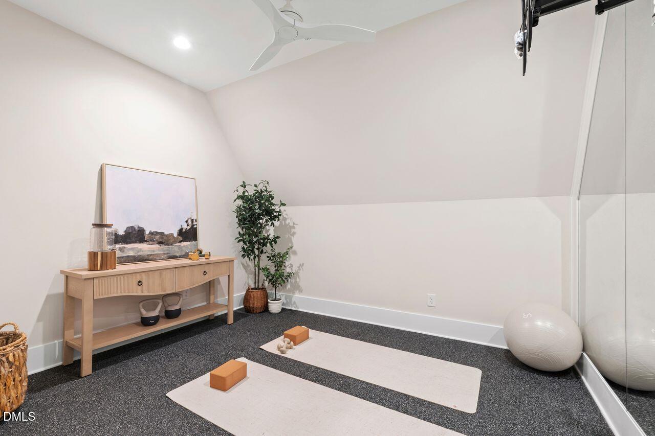 1406 Hunting Ridge Road