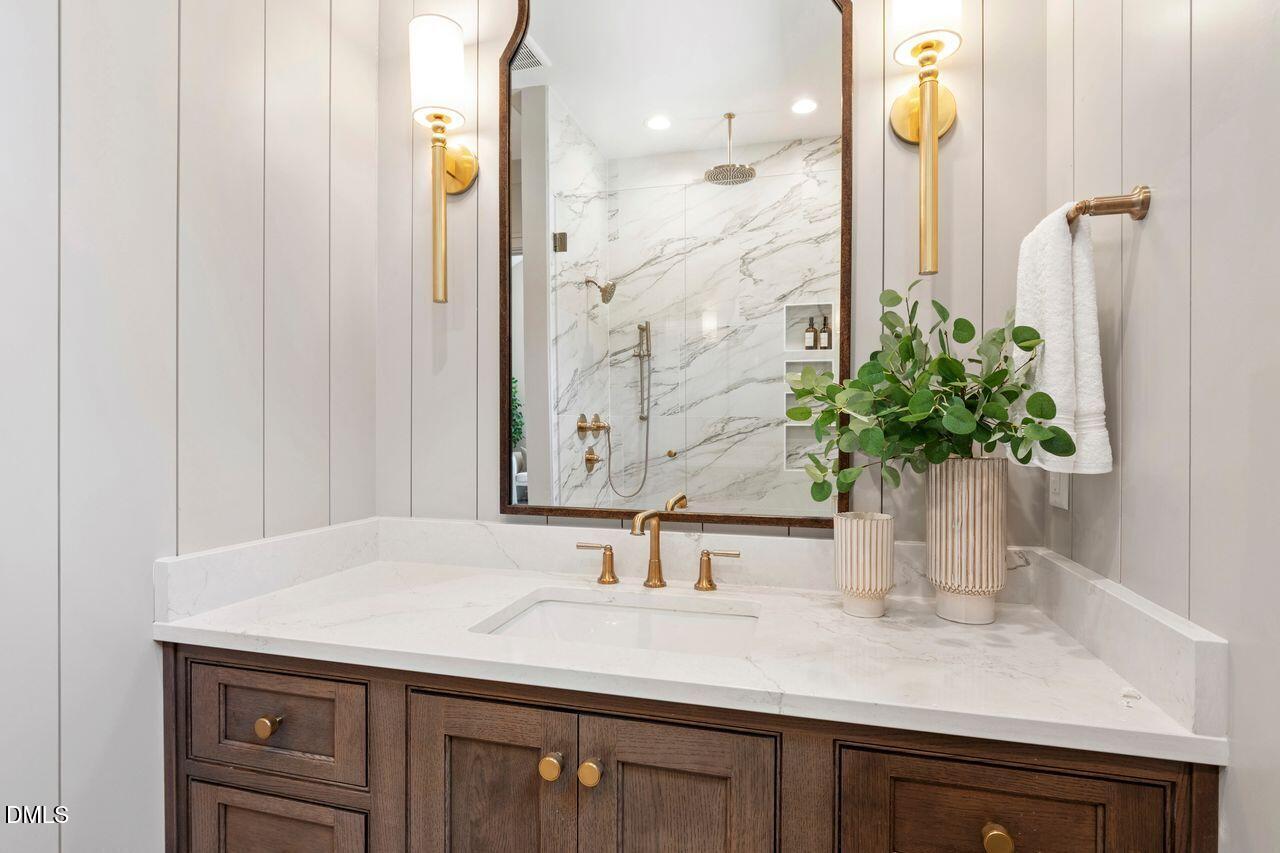 1406 Hunting Ridge Road