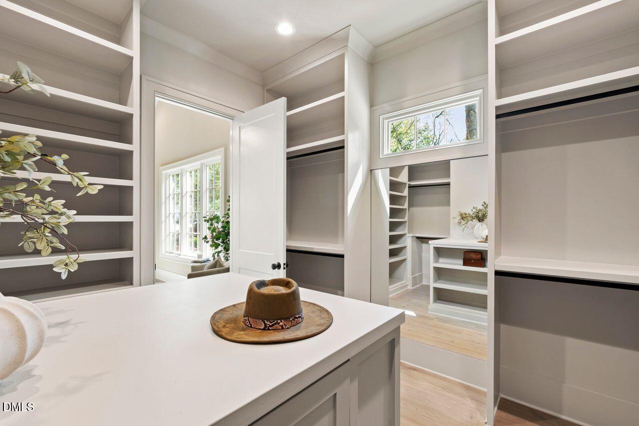 1406 Hunting Ridge Road