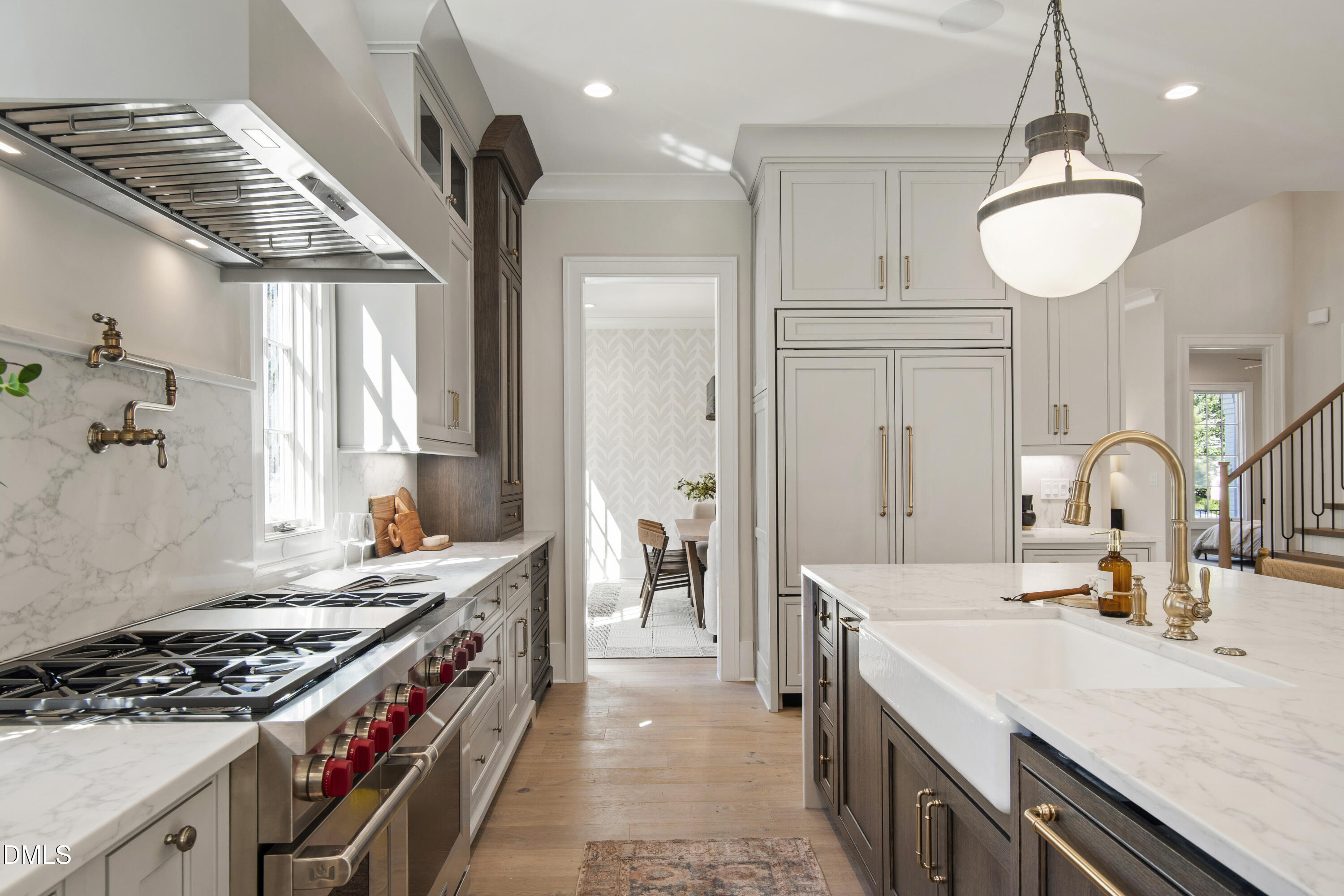 1406 Hunting Ridge Road