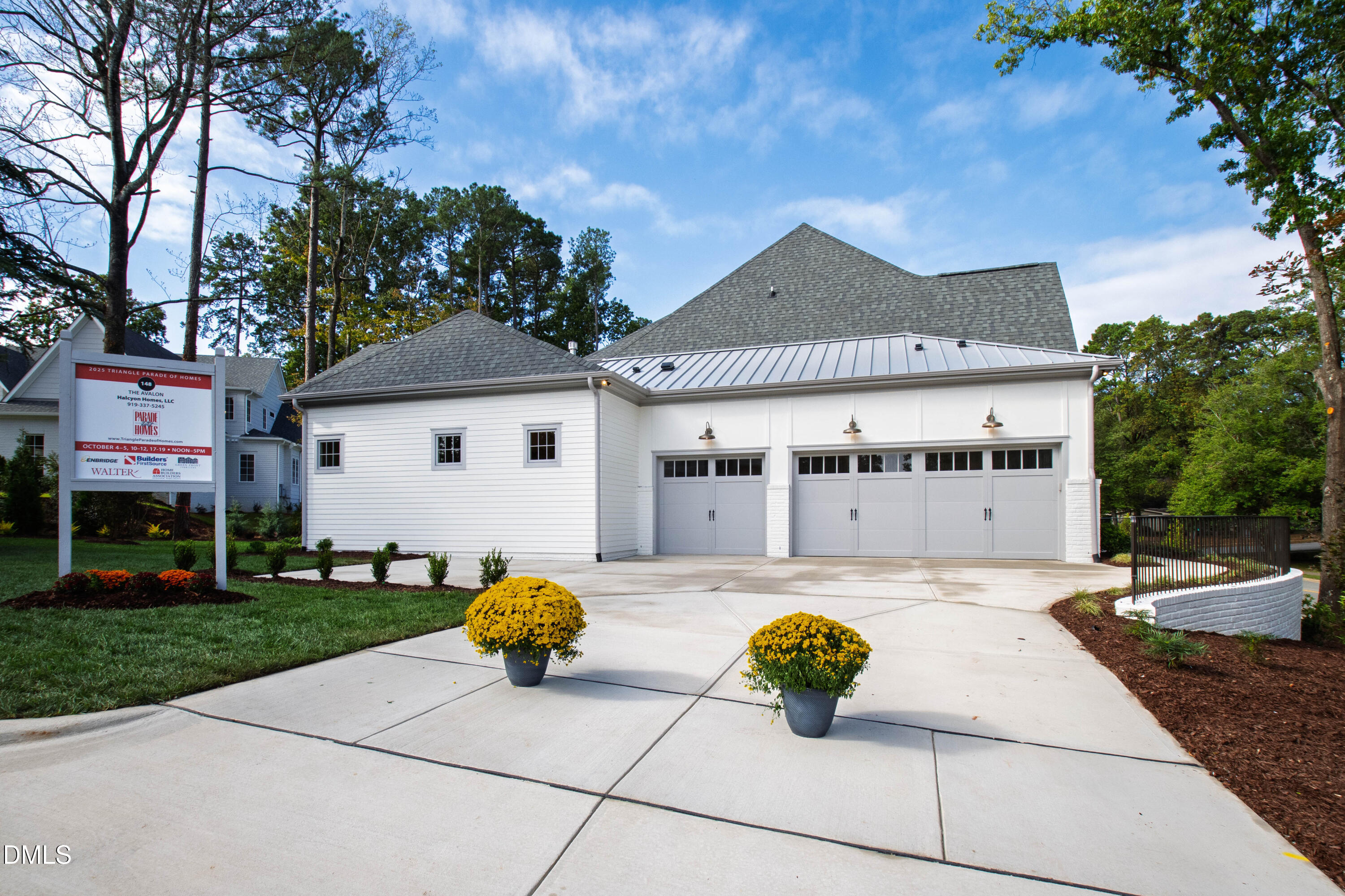 1406 Hunting Ridge Road