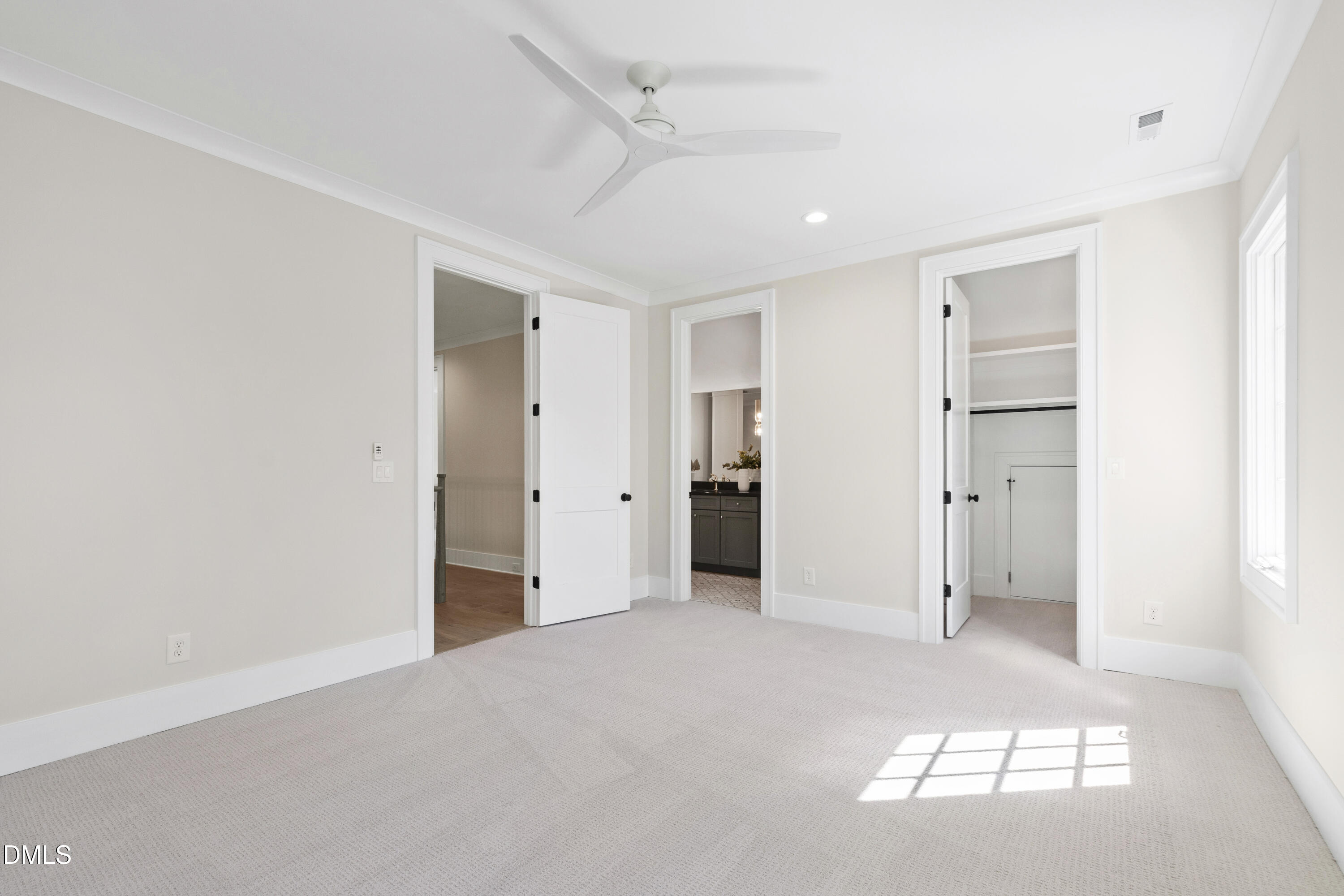 1406 Hunting Ridge Road