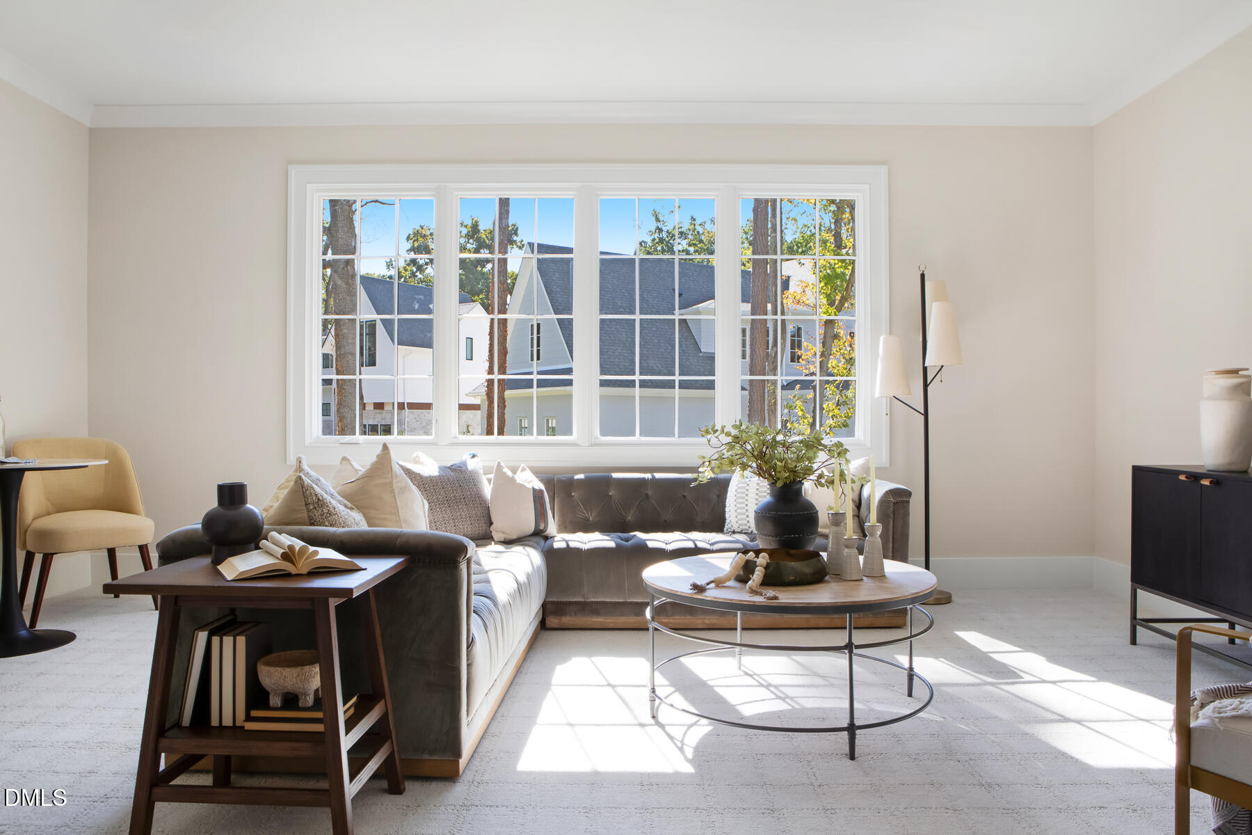 1406 Hunting Ridge Road