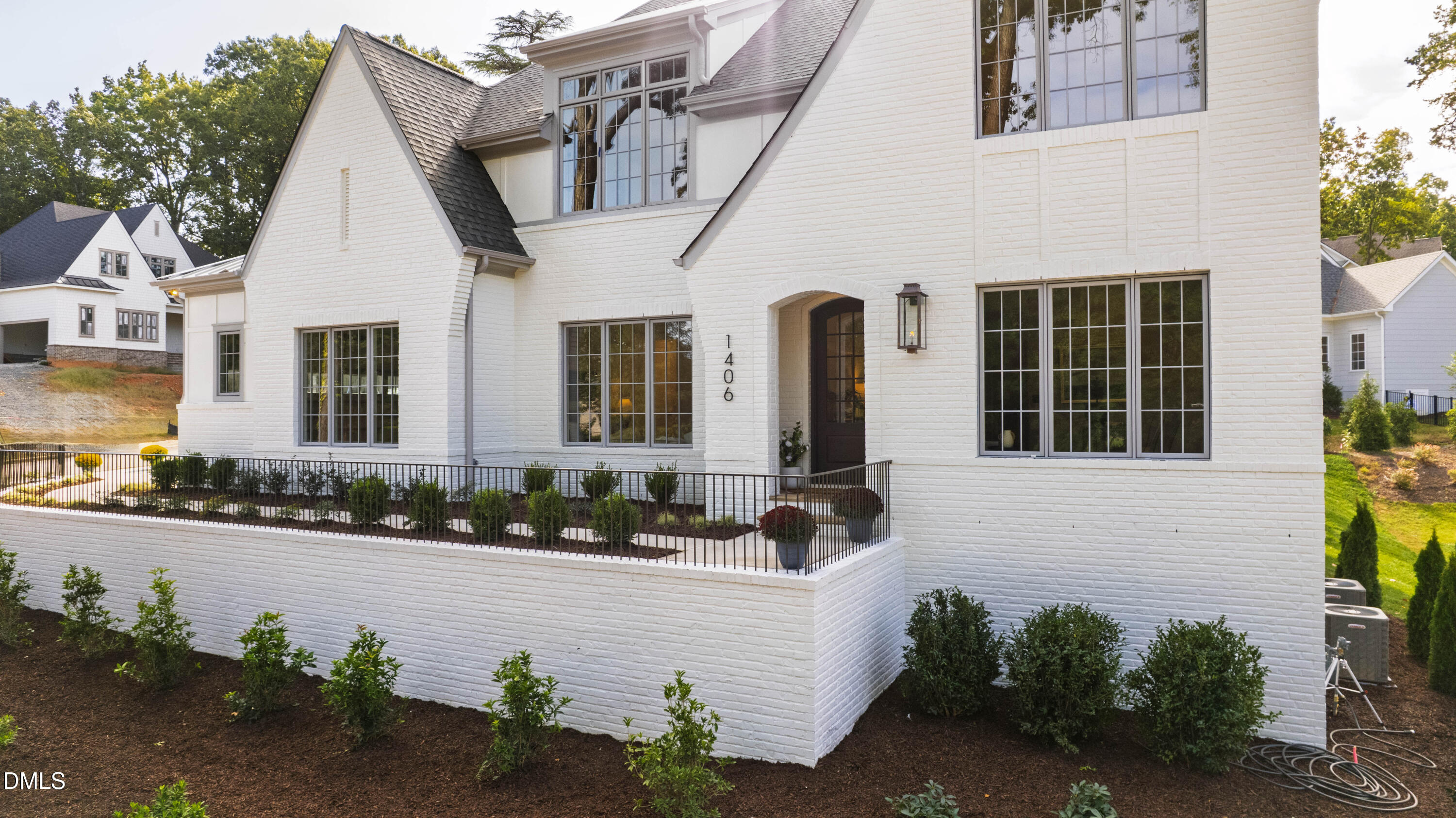 1406 Hunting Ridge Road