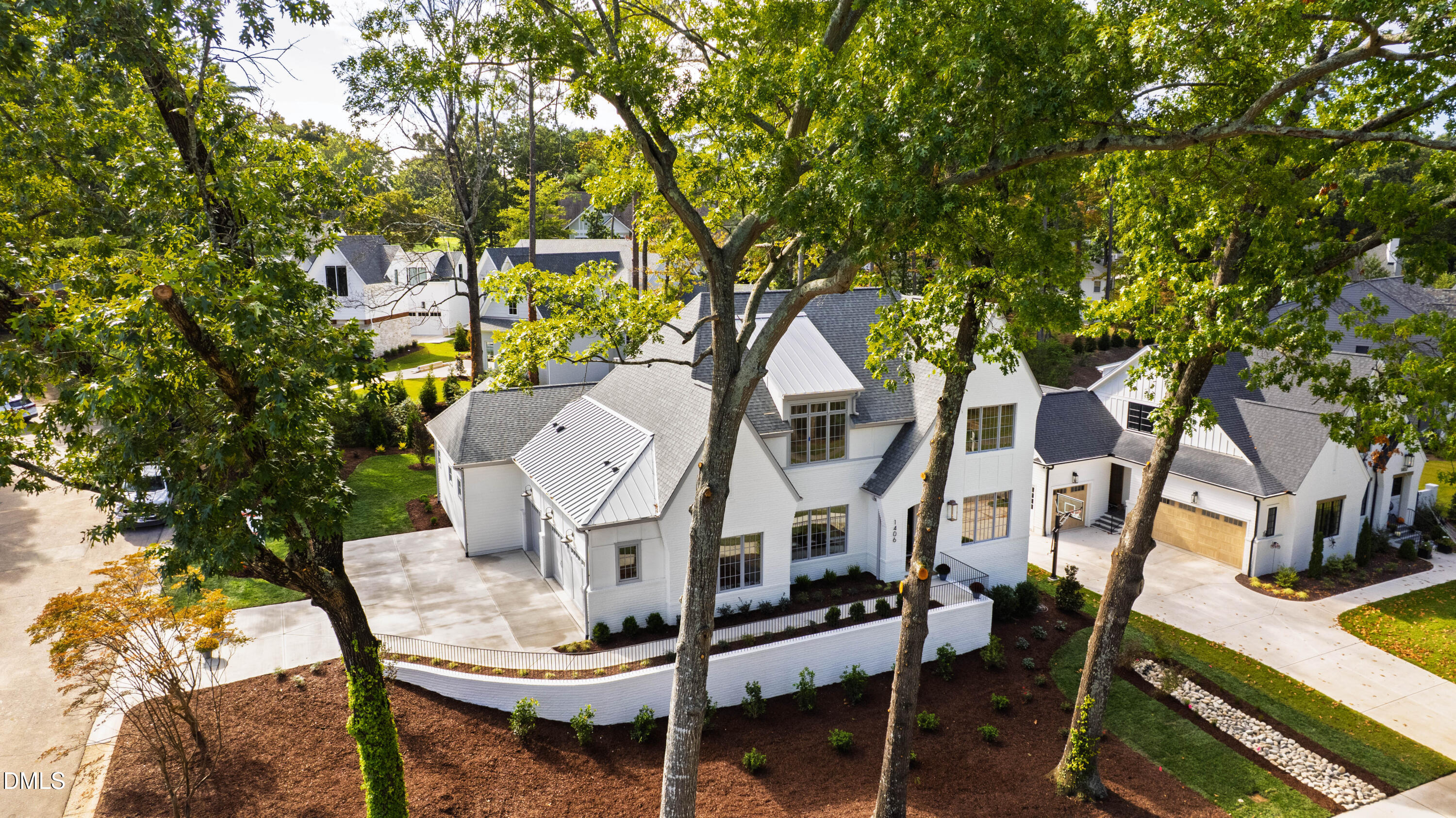 1406 Hunting Ridge Road