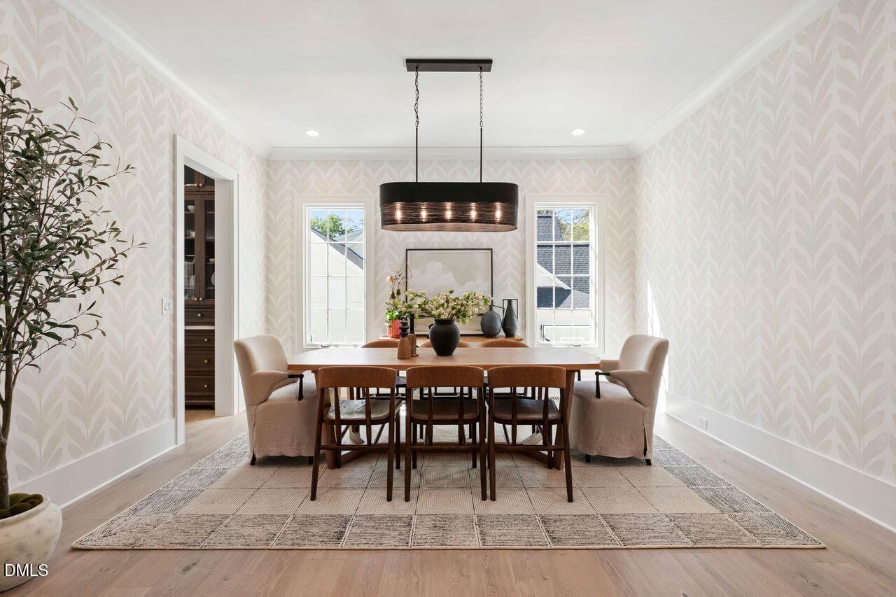 1406 Hunting Ridge Road