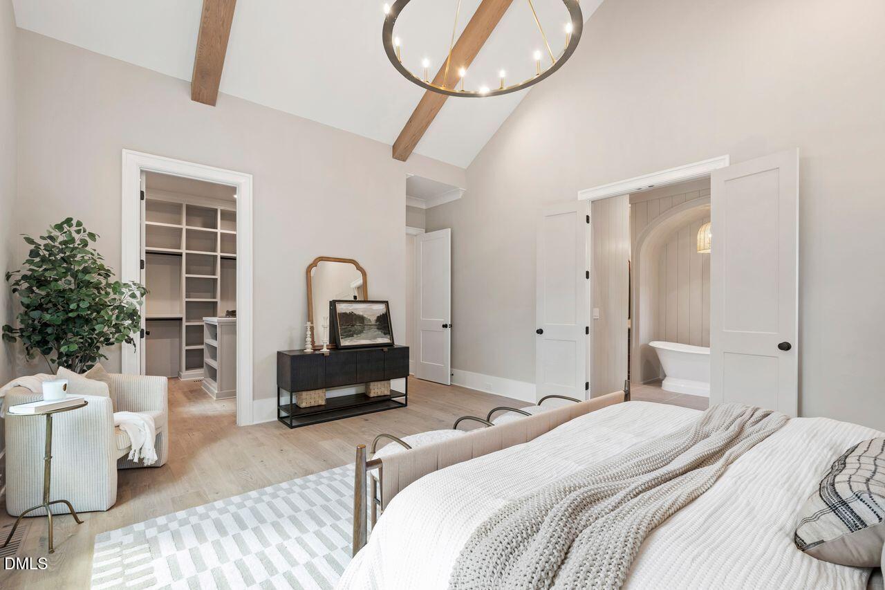 1406 Hunting Ridge Road