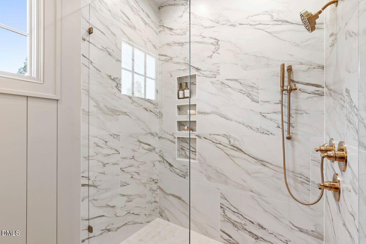 1406 Hunting Ridge Road