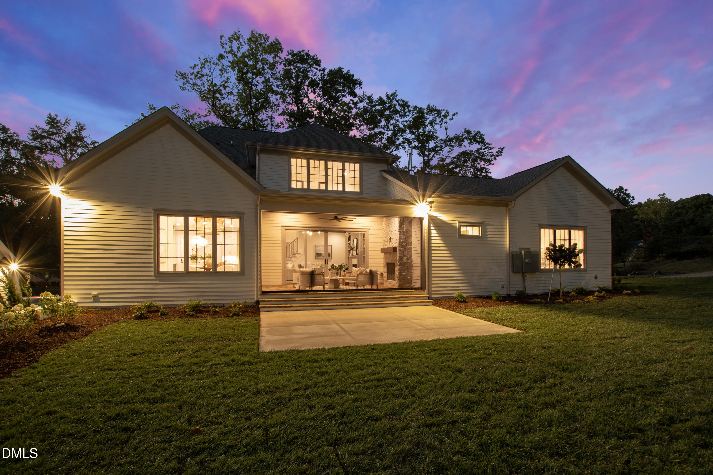 1406 Hunting Ridge Road